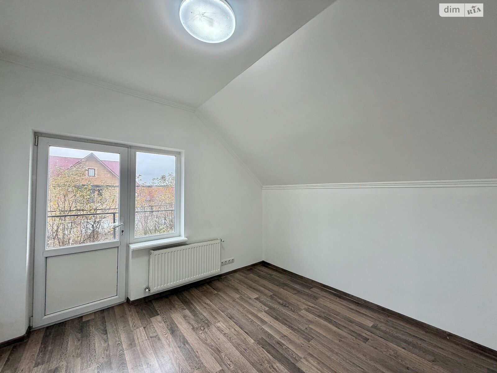 двухэтажный дом с гаражом, 152 кв. м, кирпич. Продажа в Великом Кучурове фото 1