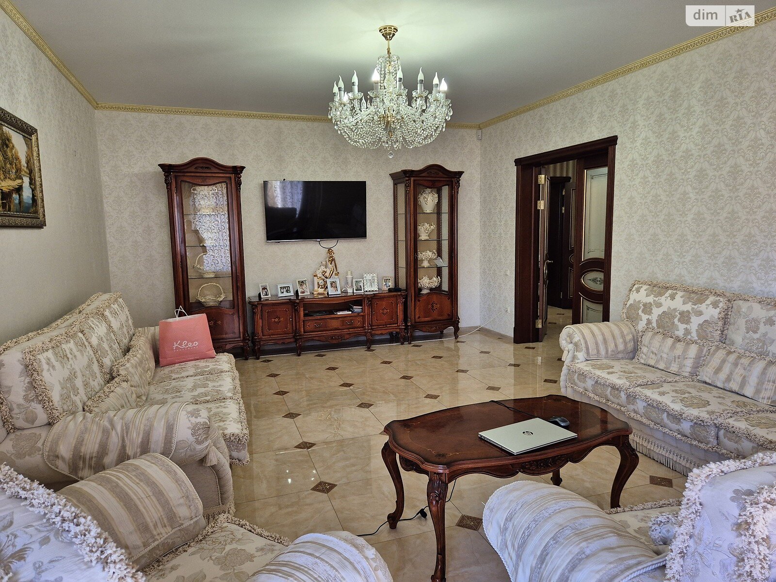 двоповерховий будинок з гаражем, 262.7 кв. м, ракушняк. Продаж у Великодолинському фото 1 двоповерховий будинок з гаражем, 262.7 кв. м, ракушняк. Продаж у Великодолинському фото 1