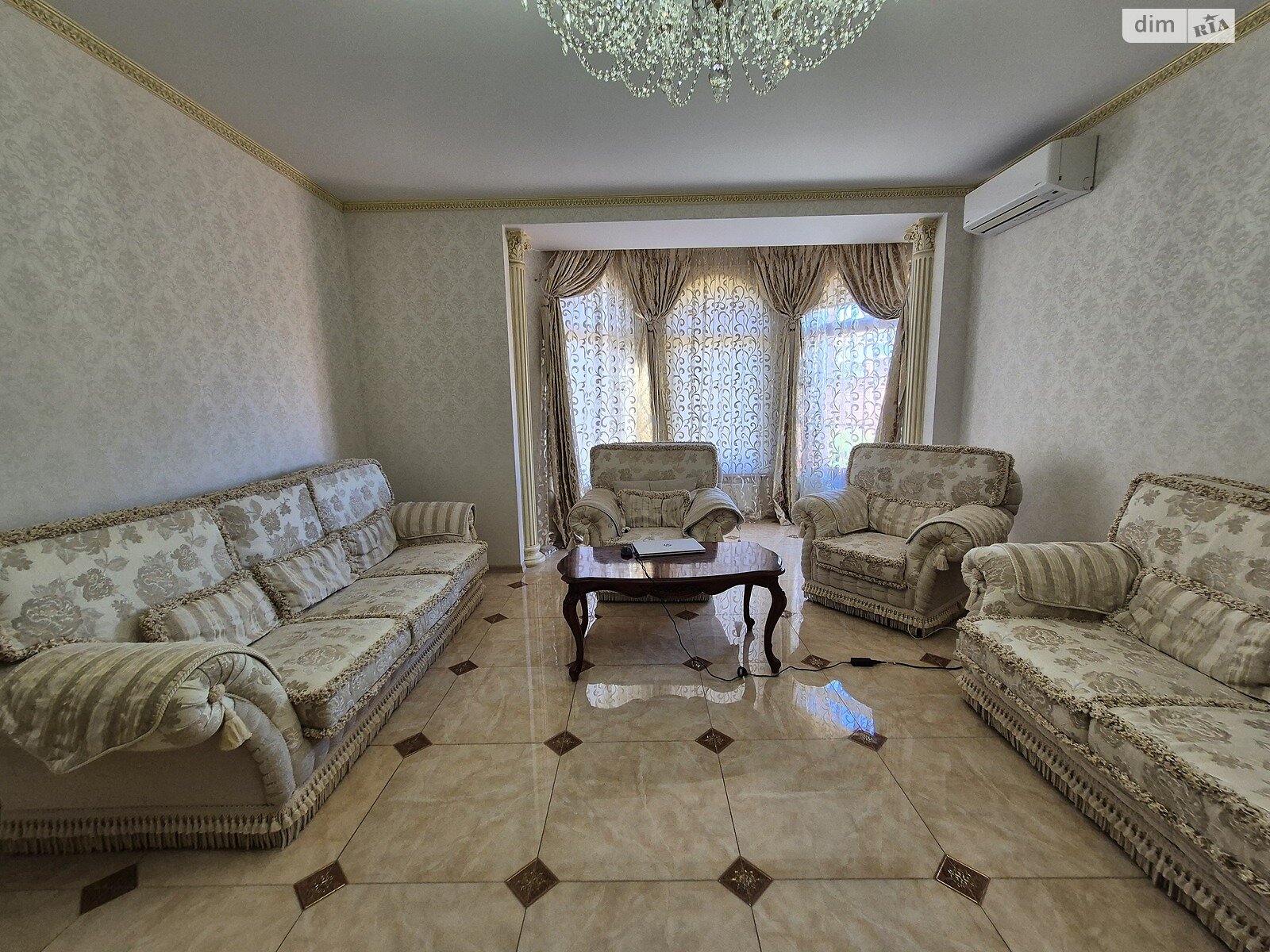 двоповерховий будинок з гаражем, 262.7 кв. м, ракушняк. Продаж у Великодолинському фото 1 двоповерховий будинок з гаражем, 262.7 кв. м, ракушняк. Продаж у Великодолинському фото 1