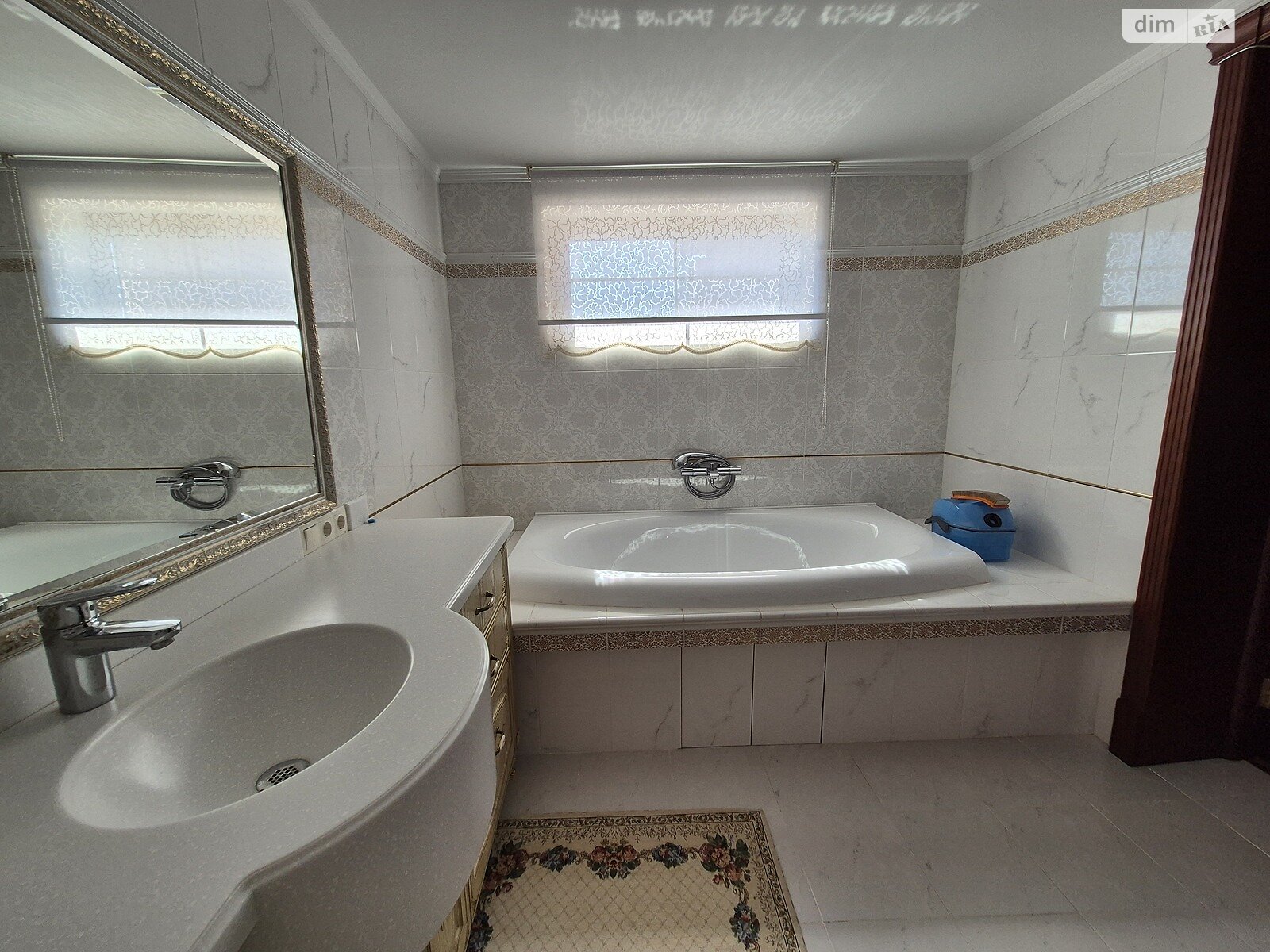 двоповерховий будинок з гаражем, 262.7 кв. м, ракушняк. Продаж у Великодолинському фото 1 двоповерховий будинок з гаражем, 262.7 кв. м, ракушняк. Продаж у Великодолинському фото 1