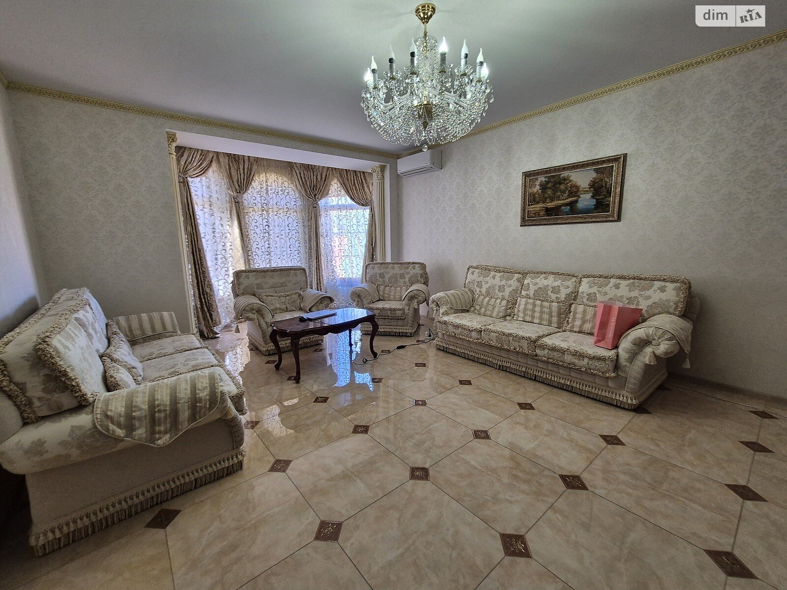 двоповерховий будинок з гаражем, 262.7 кв. м, ракушняк. Продаж у Великодолинському фото 1 двоповерховий будинок з гаражем, 262.7 кв. м, ракушняк. Продаж у Великодолинському фото 1