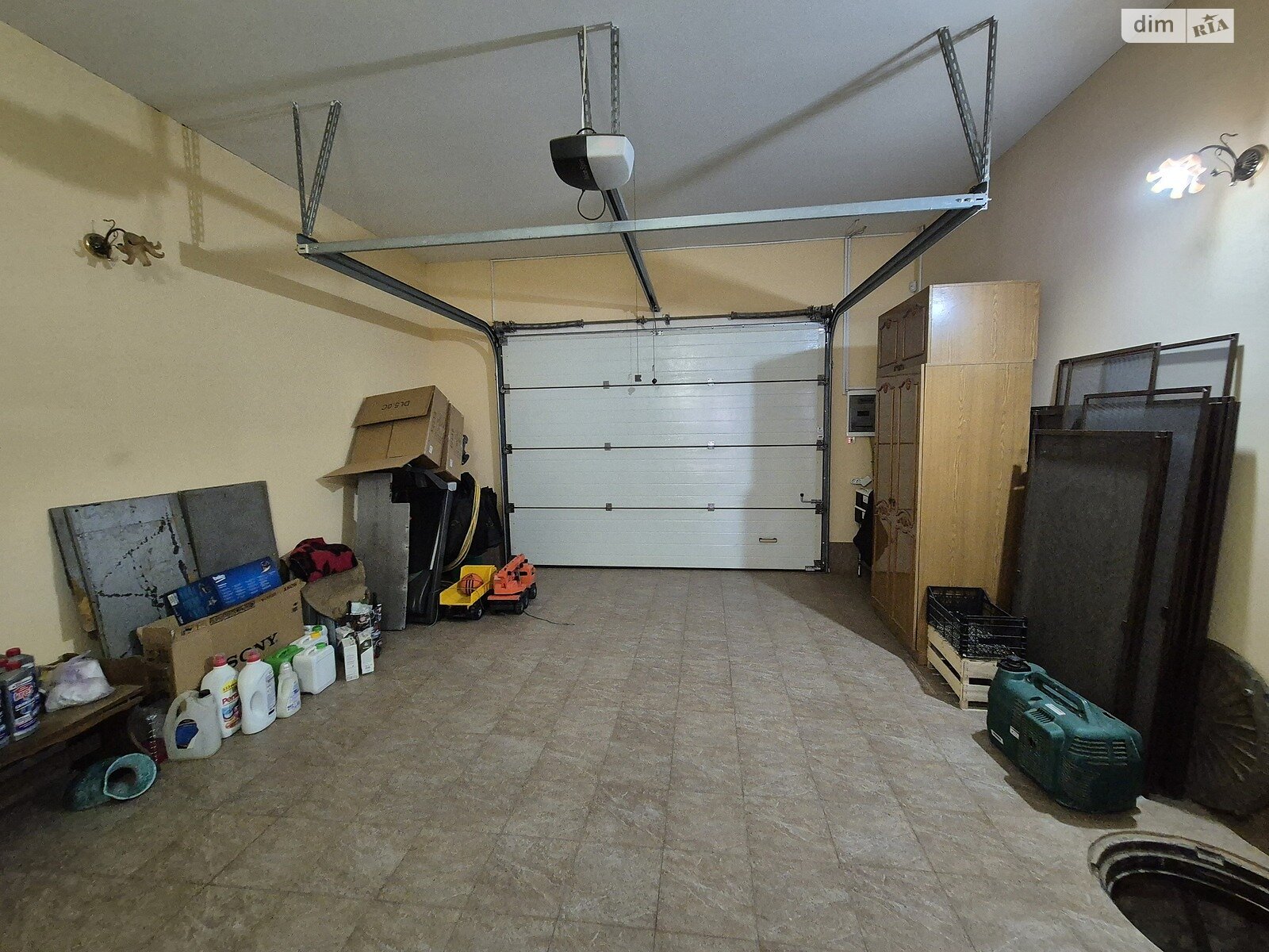 двоповерховий будинок з гаражем, 262.7 кв. м, ракушняк. Продаж у Великодолинському фото 1 двоповерховий будинок з гаражем, 262.7 кв. м, ракушняк. Продаж у Великодолинському фото 1