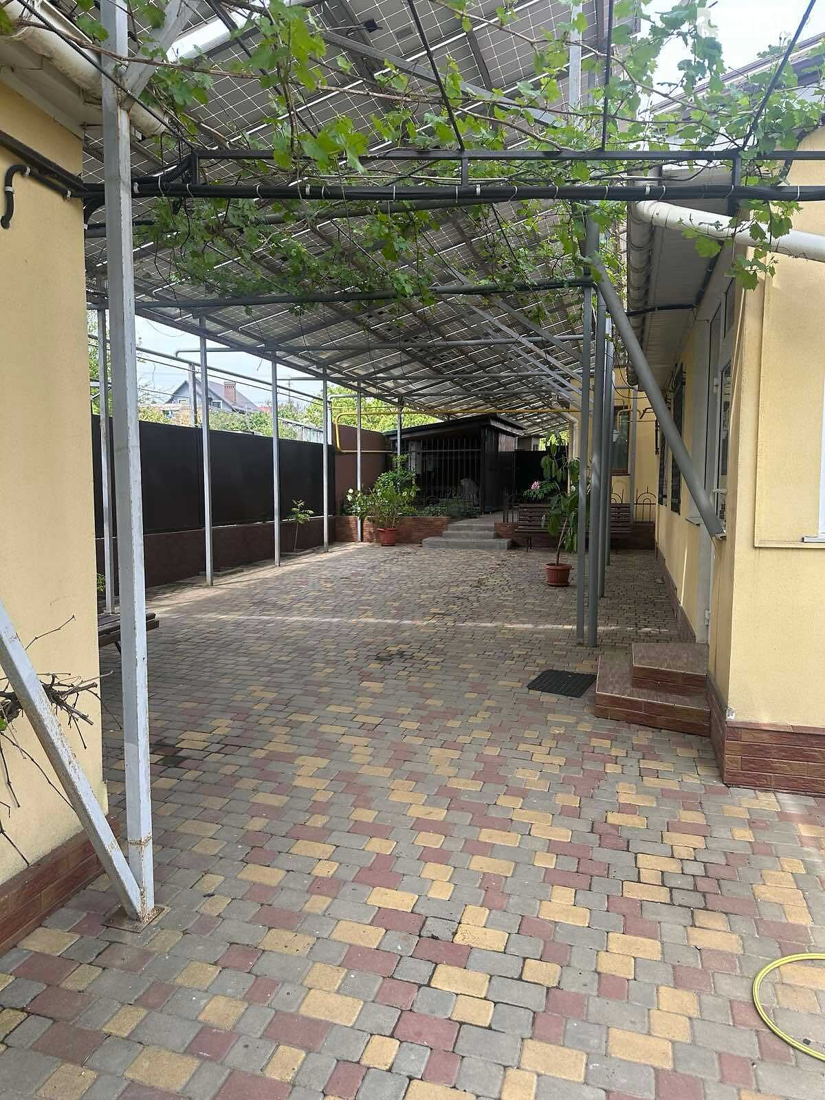 двоповерховий будинок з меблями, 242.8 кв. м, ракушняк. Продаж у Великодолинському фото 1 двоповерховий будинок з меблями, 242.8 кв. м, ракушняк. Продаж у Великодолинському фото 1