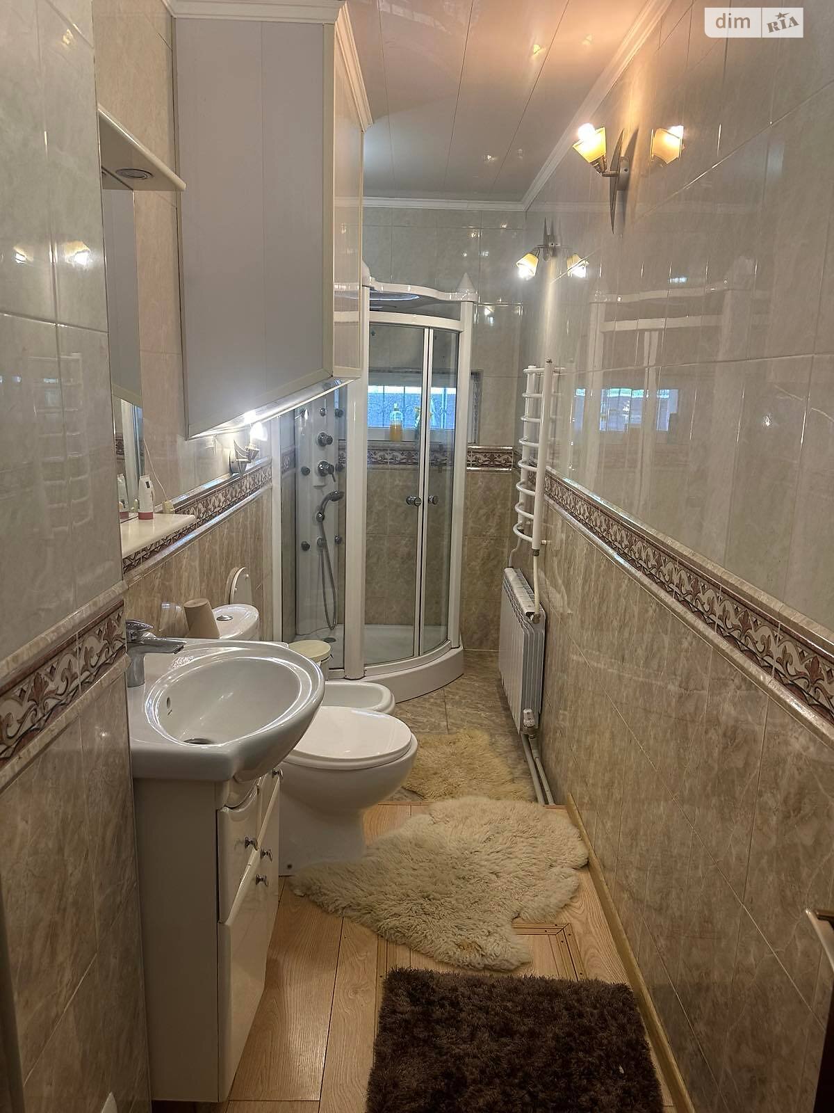 двоповерховий будинок з меблями, 242.8 кв. м, ракушняк. Продаж у Великодолинському фото 1 двоповерховий будинок з меблями, 242.8 кв. м, ракушняк. Продаж у Великодолинському фото 1
