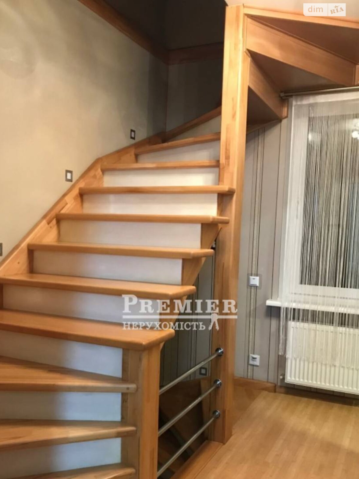 трехэтажный дом с верандой, 150 кв. м, кирпич. Продажа в Великодолинском фото 1 трехэтажный дом с верандой, 150 кв. м, кирпич. Продажа в Великодолинском фото 1