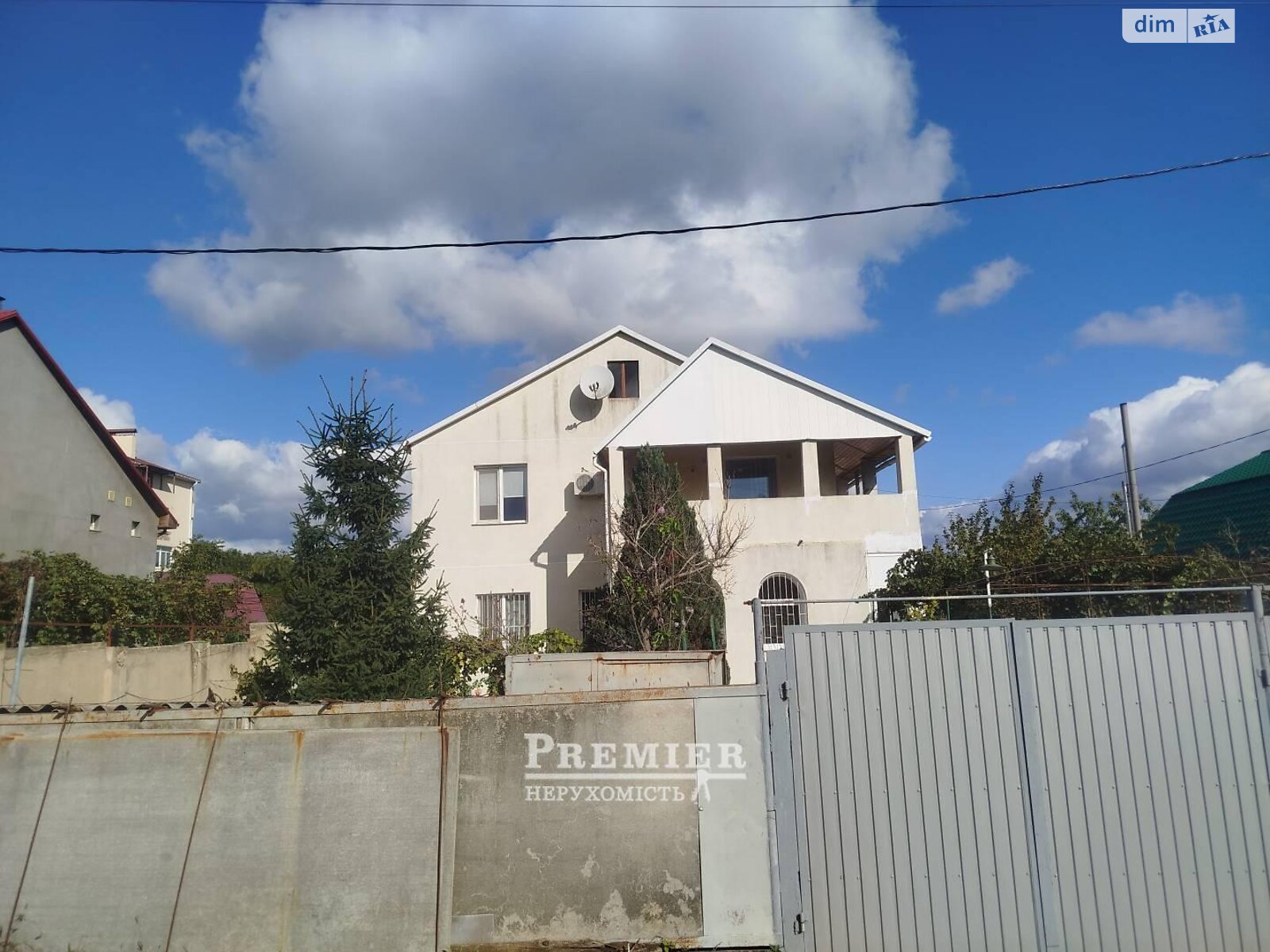 двоповерховий будинок з балконом, 252 кв. м, цегла. Продаж у Великодолинському фото 1 двоповерховий будинок з балконом, 252 кв. м, цегла. Продаж у Великодолинському фото 1