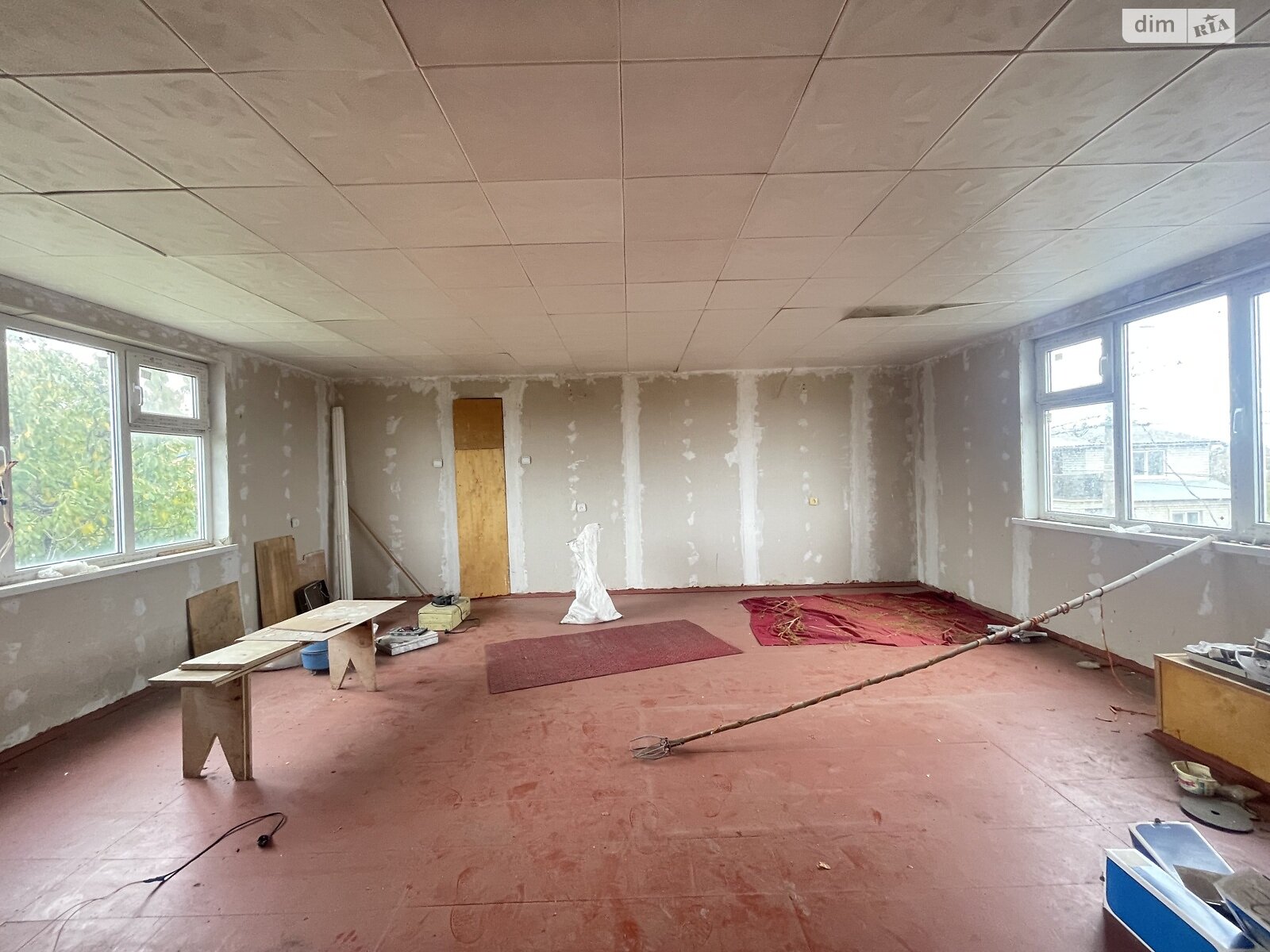 двухэтажный дом с гаражом, 105 кв. м, кирпич. Продажа в Великодолинском фото 1