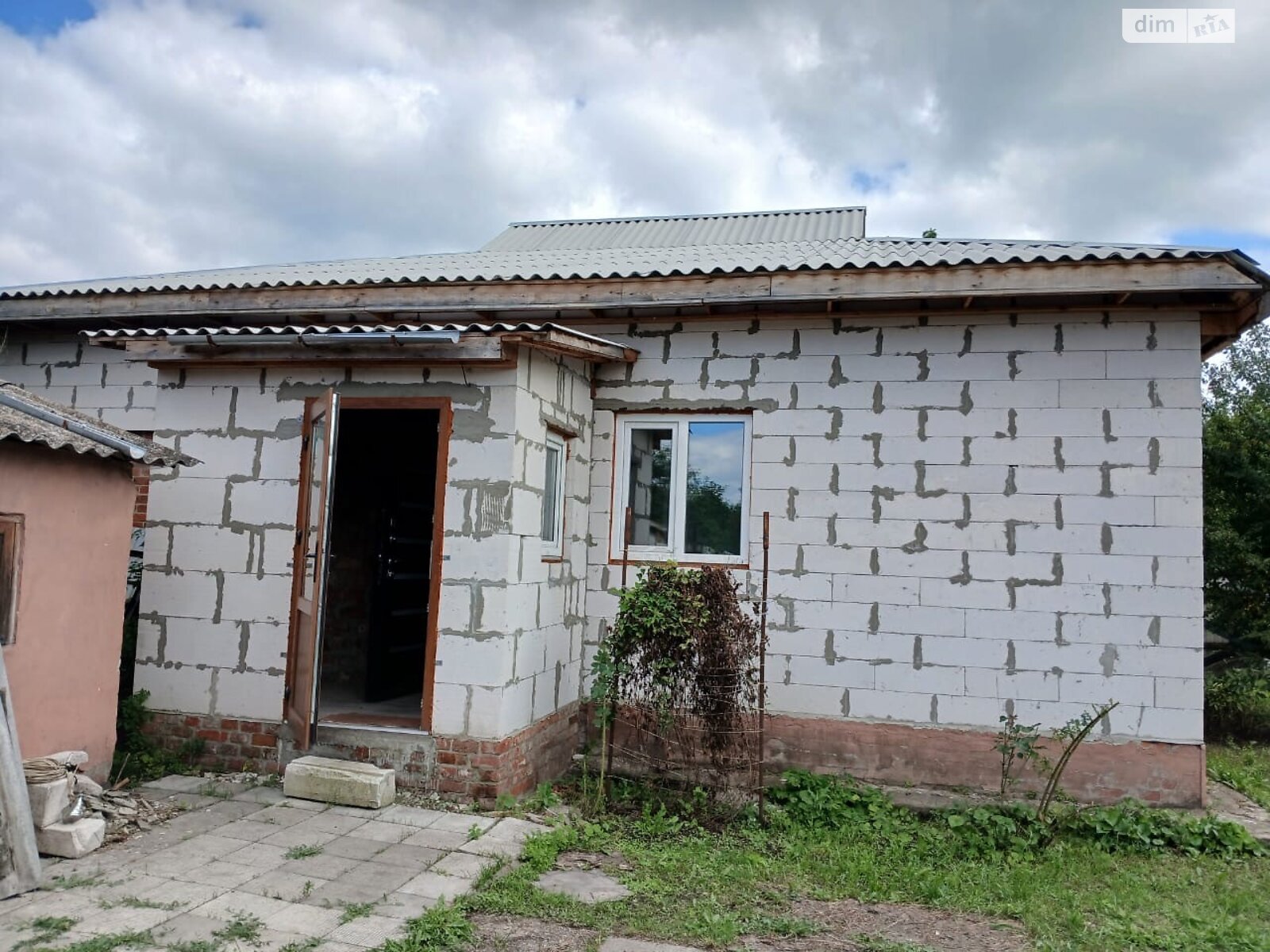 одноповерховий будинок з гаражем, 94 кв. м, цегла. Продаж у Велике Озеро фото 1