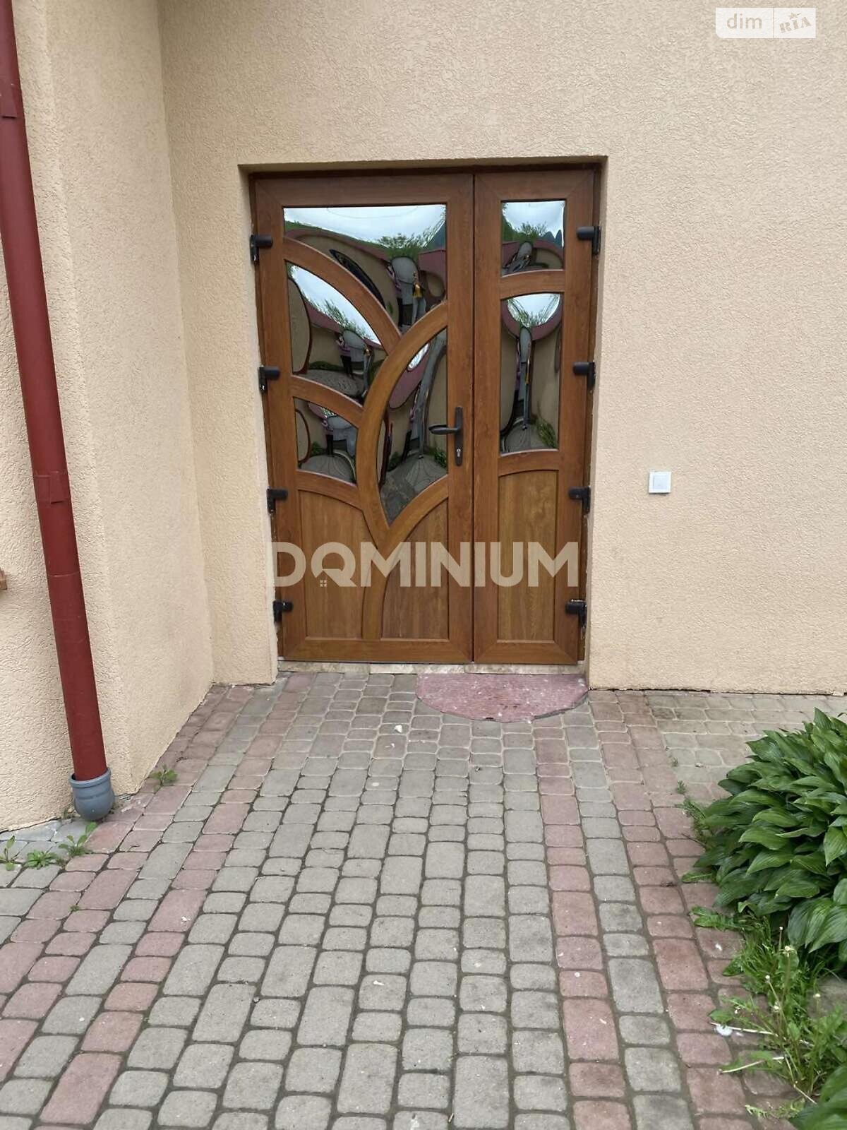 триповерховий будинок, 400 кв. м, кирпич. Продаж у Велятино фото 1 триповерховий будинок, 400 кв. м, кирпич. Продаж у Велятино фото 1