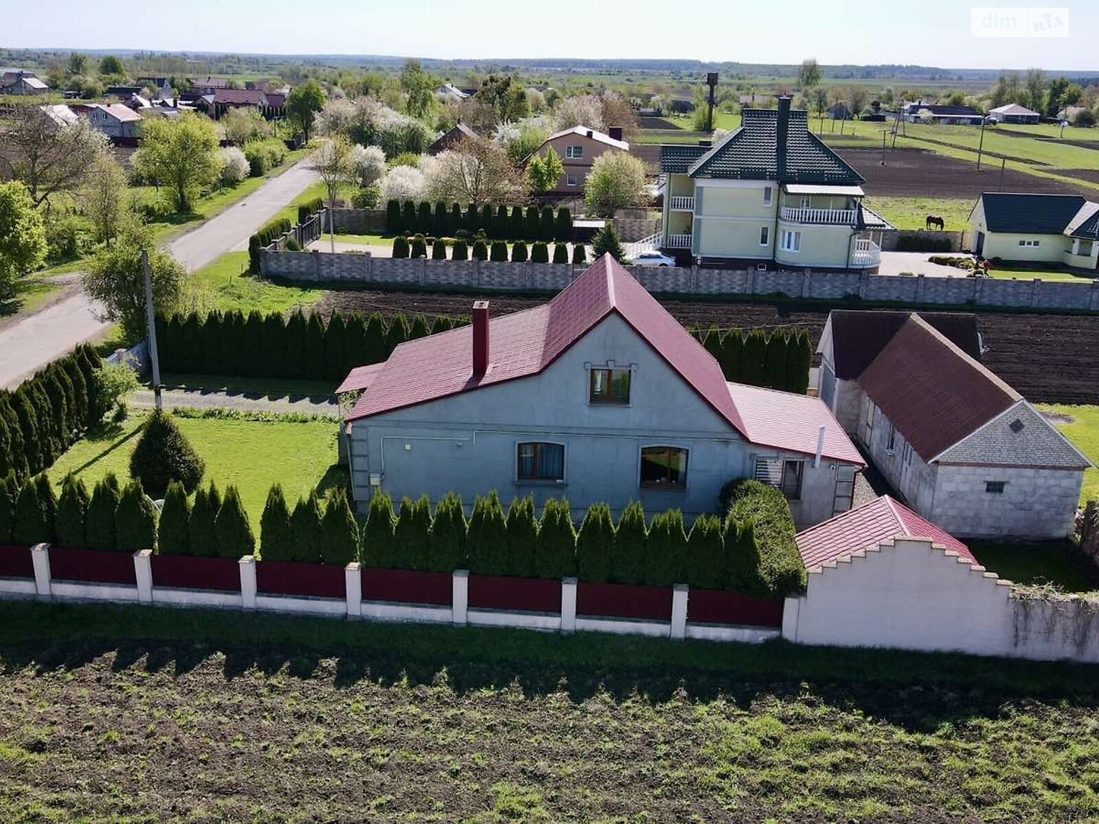 одноповерховий будинок з гаражем, 25 кв. м, цегла. Продаж у Вербаїве фото 1 одноповерховий будинок з гаражем, 25 кв. м, цегла. Продаж у Вербаїве фото 1