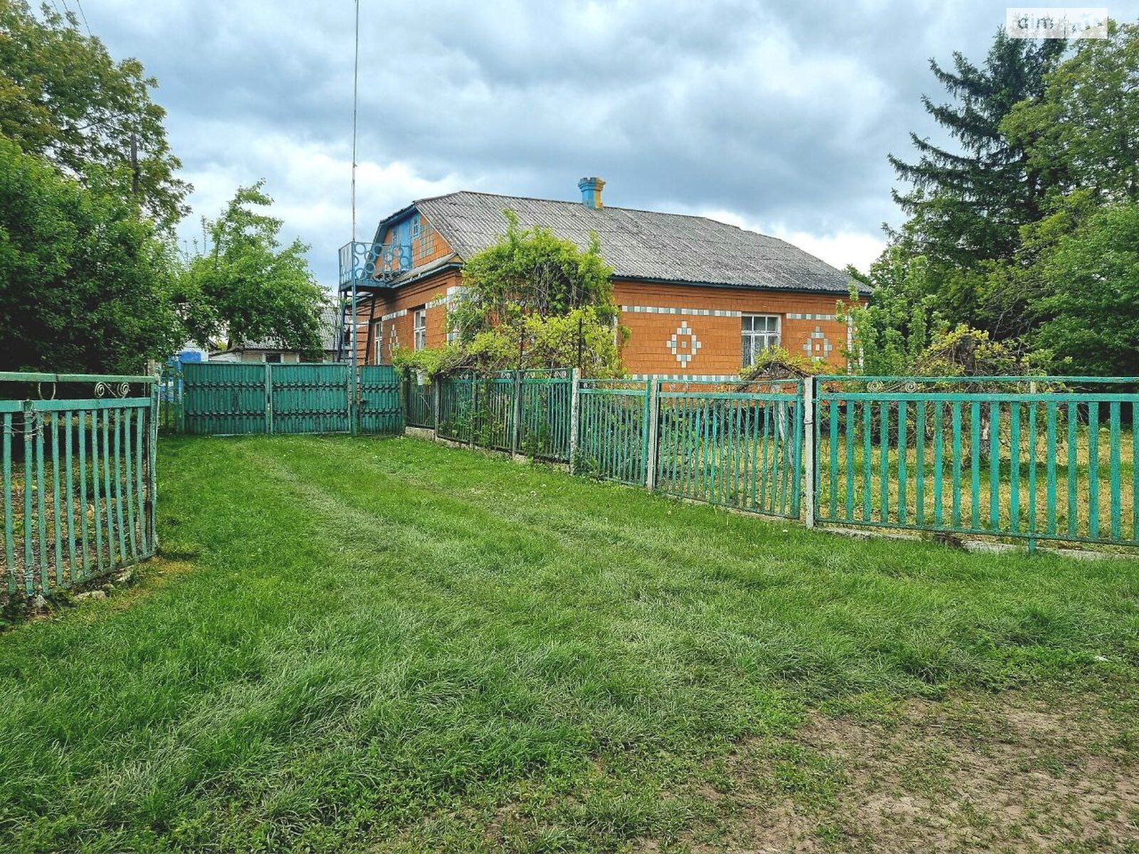 одноповерховий будинок з гаражем, 100 кв. м, шлакоблок. Продаж у Вербені фото 1 одноповерховий будинок з гаражем, 100 кв. м, шлакоблок. Продаж у Вербені фото 1