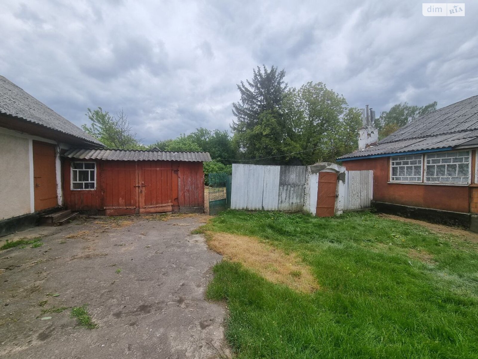 одноповерховий будинок з гаражем, 100 кв. м, шлакоблок. Продаж у Вербені фото 1 одноповерховий будинок з гаражем, 100 кв. м, шлакоблок. Продаж у Вербені фото 1