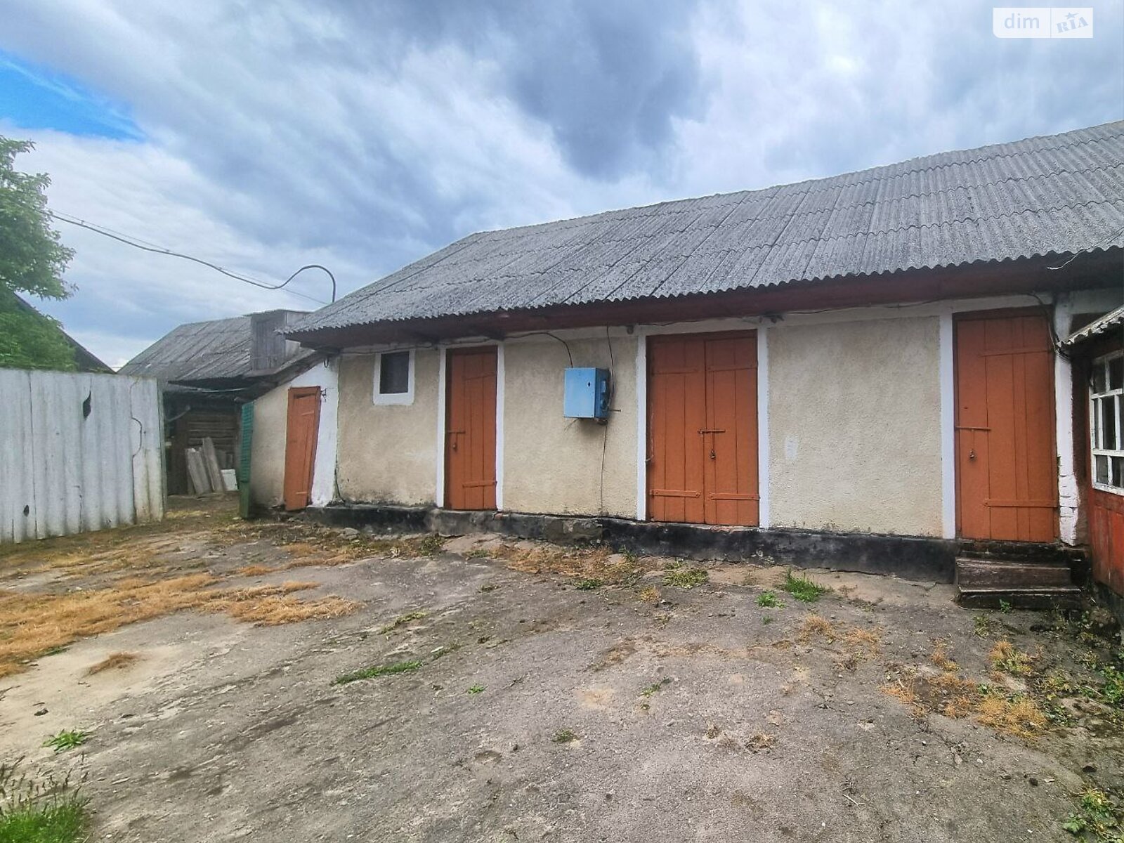 одноповерховий будинок з гаражем, 100 кв. м, шлакоблок. Продаж у Вербені фото 1 одноповерховий будинок з гаражем, 100 кв. м, шлакоблок. Продаж у Вербені фото 1