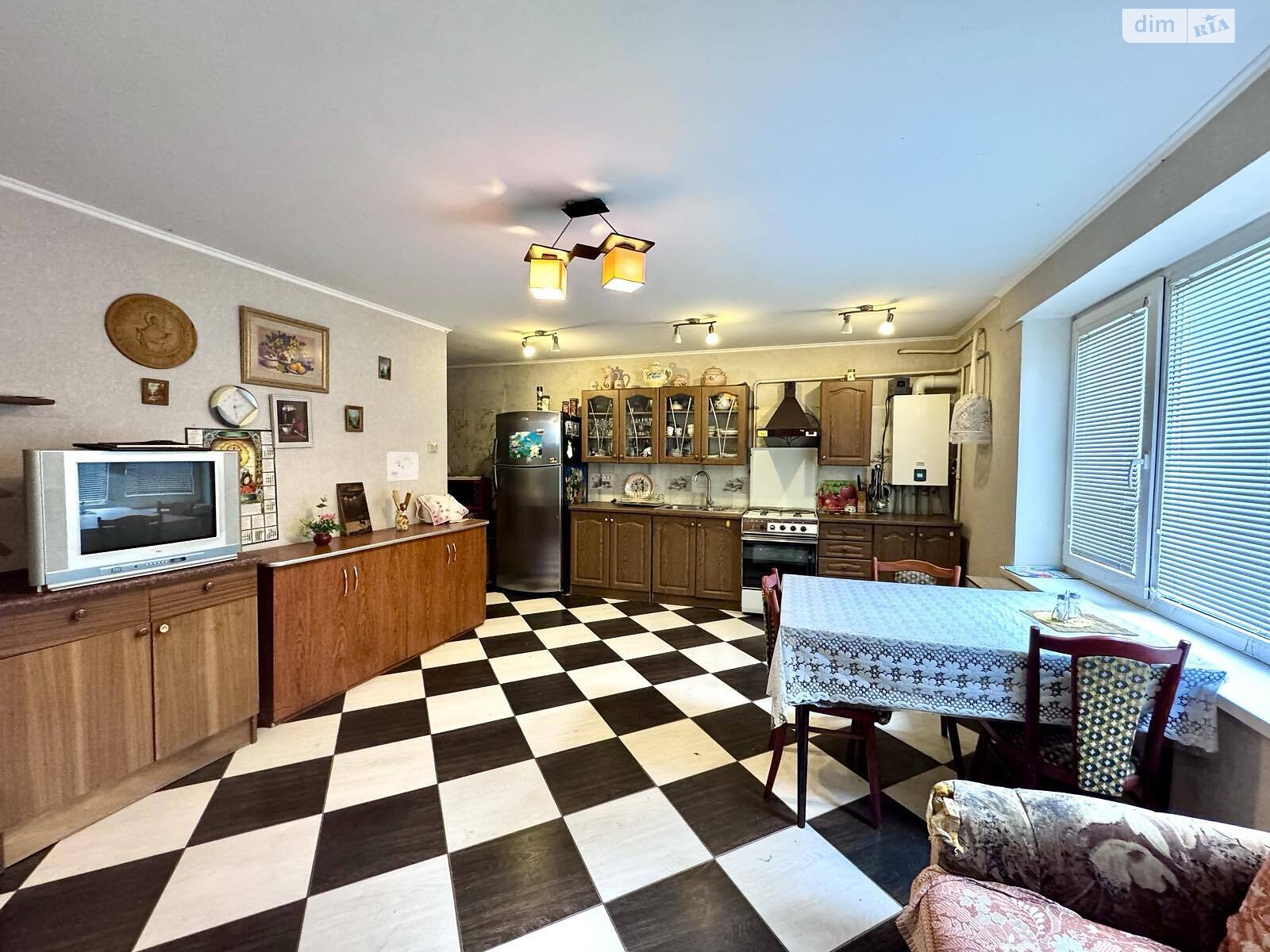 двухэтажный дом с верандой, 299.3 кв. м, кирпич. Продажа в Весняном фото 1 двухэтажный дом с верандой, 299.3 кв. м, кирпич. Продажа в Весняном фото 1