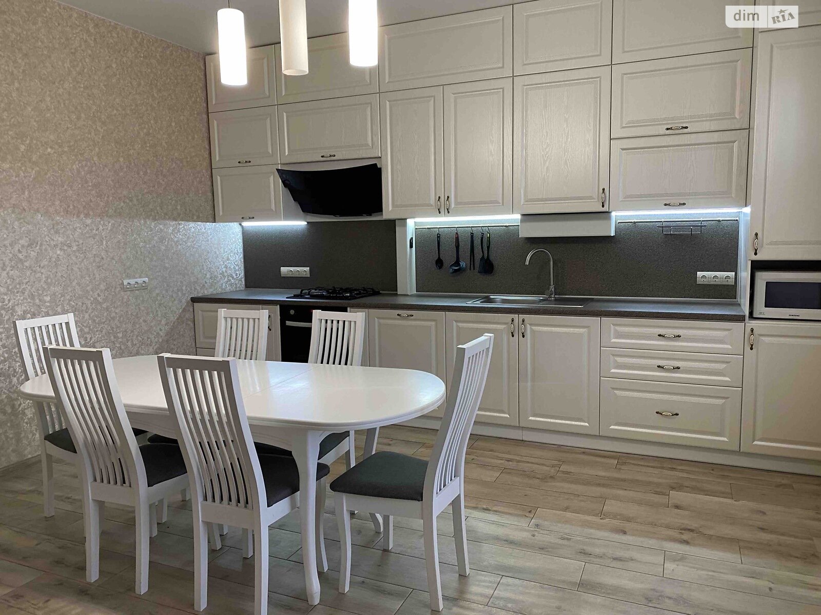 одноэтажный дом с отоплением, 126.5 кв. м, кирпич. Продажа в Весняном фото 1