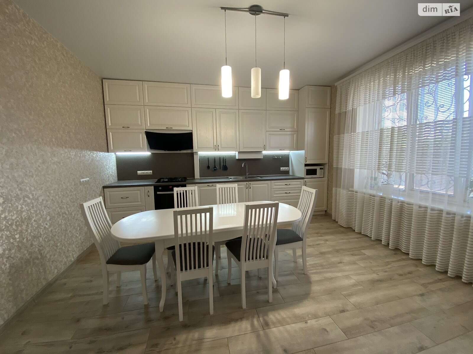 одноэтажный дом с отоплением, 126.5 кв. м, кирпич. Продажа в Весняном фото 1