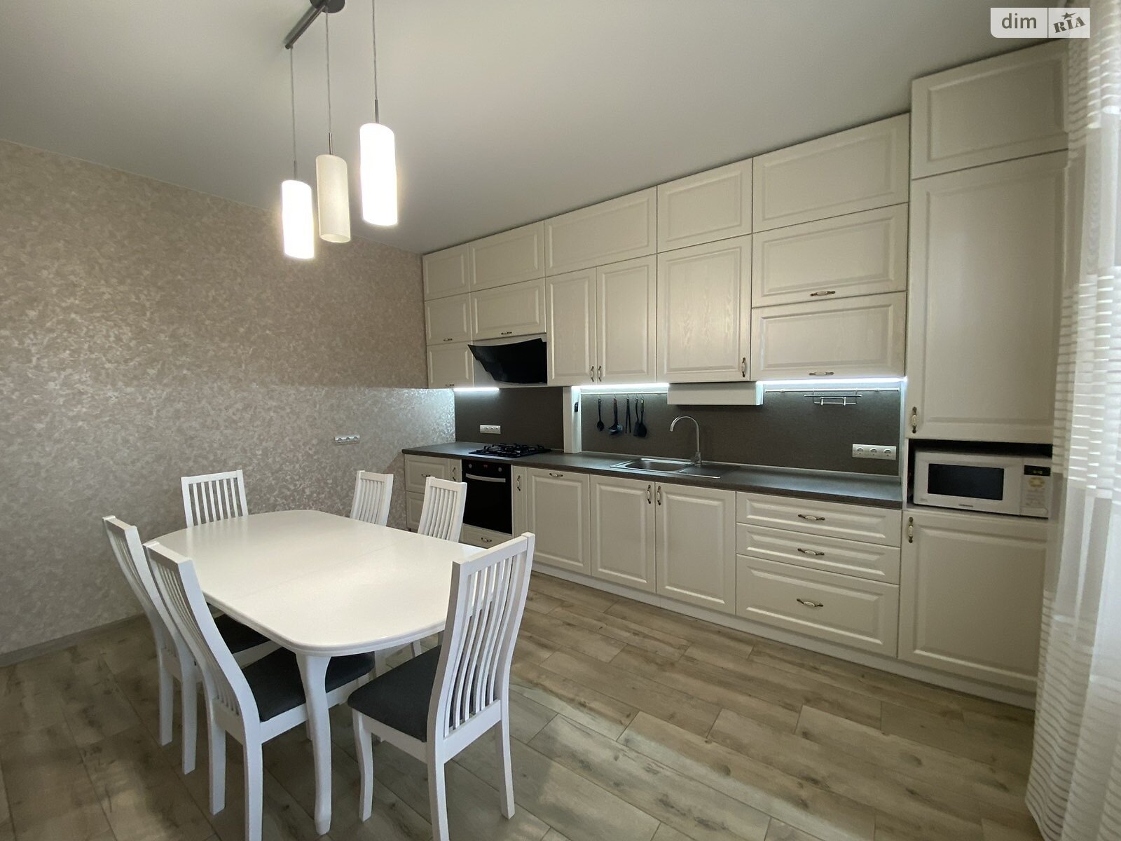 одноэтажный дом с отоплением, 126.5 кв. м, кирпич. Продажа в Весняном фото 1