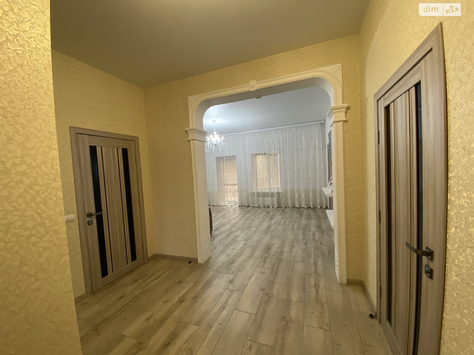 одноэтажный дом с отоплением, 126.5 кв. м, кирпич. Продажа в Весняном фото 1