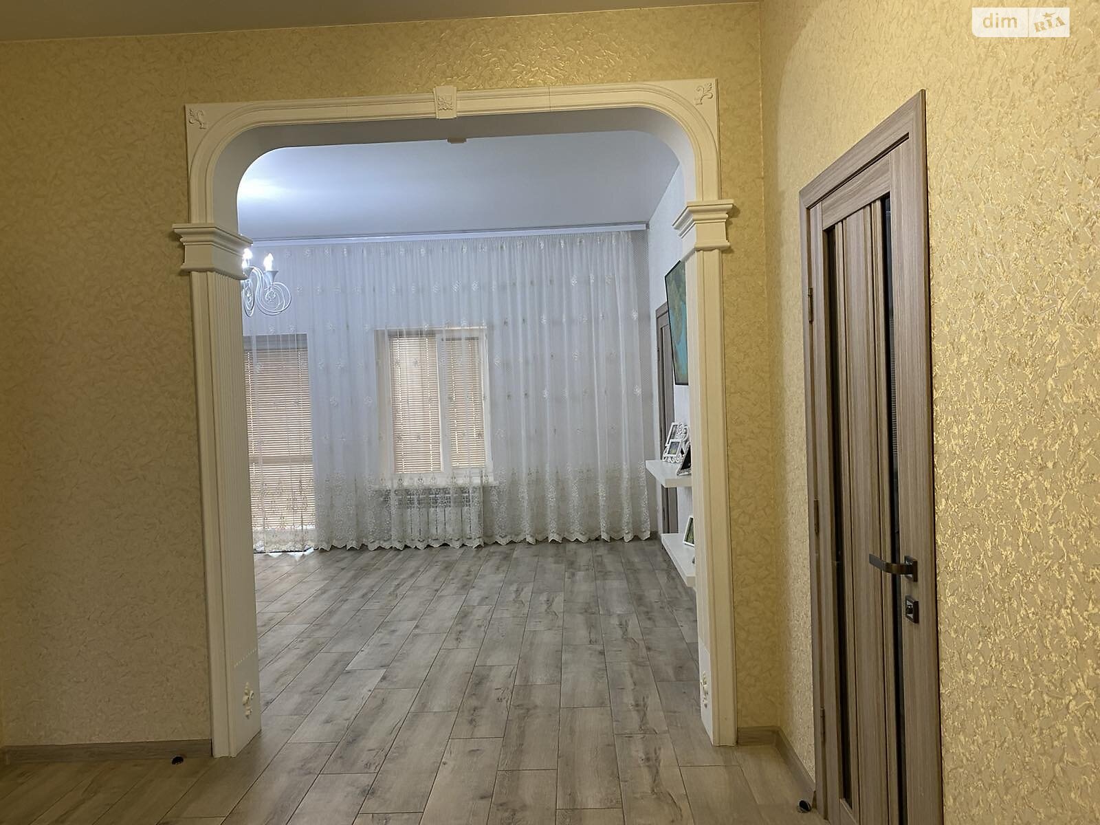 одноэтажный дом с отоплением, 126.5 кв. м, кирпич. Продажа в Весняном фото 1