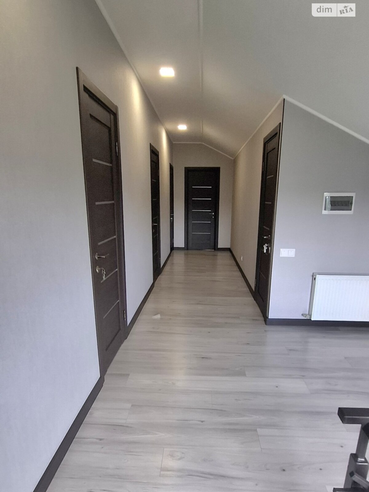 двоповерховий будинок, 280 кв. м, дерево и кирпич. Продаж у Вікторії фото 1 двоповерховий будинок, 280 кв. м, дерево и кирпич. Продаж у Вікторії фото 1