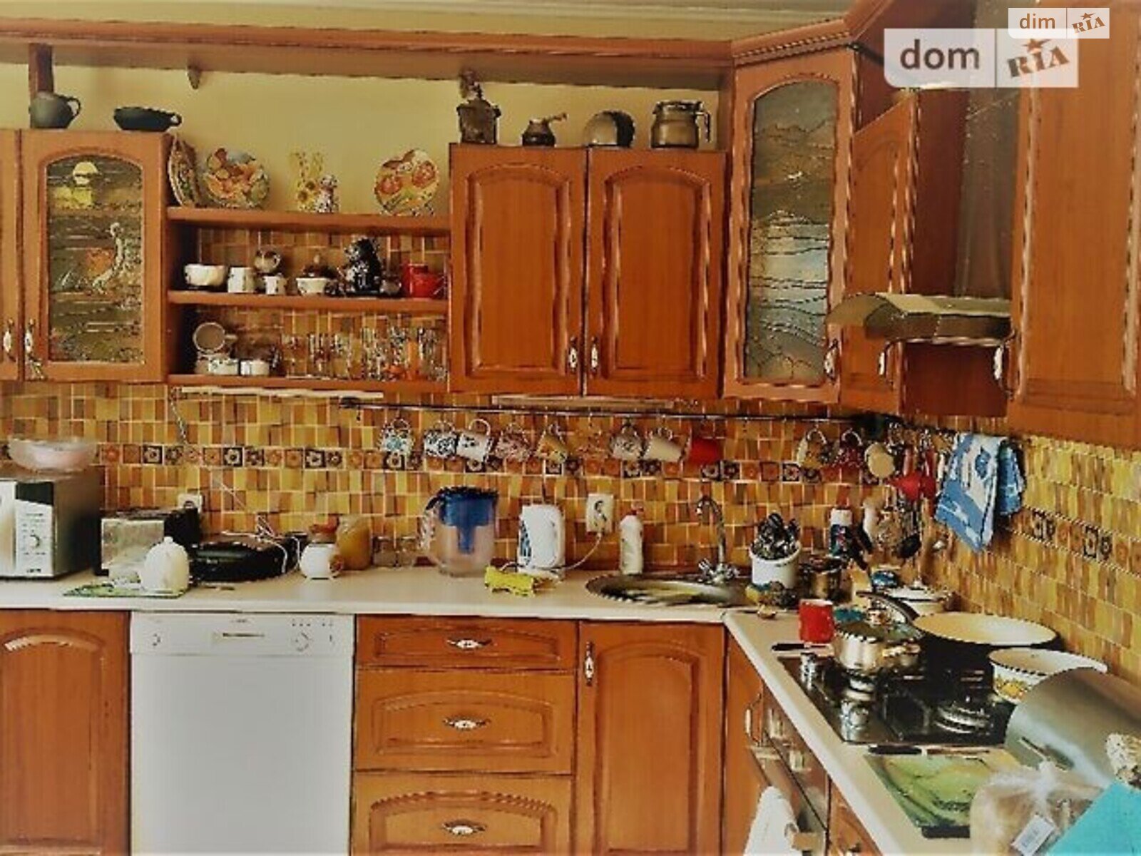 двухэтажный дом с ремонтом, 240 кв. м, кирпич. Продажа в Винниках фото 1