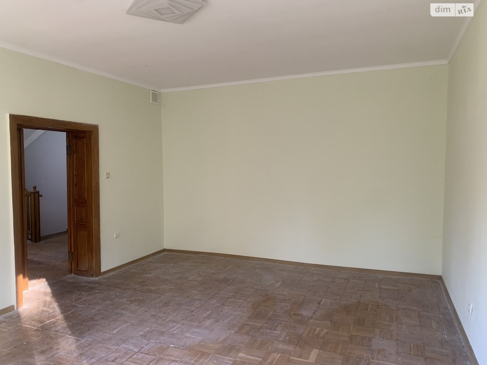 двоповерховий будинок з гаражем, 300 кв. м, кирпич. Продаж в Винниках, район Личаківський фото 1