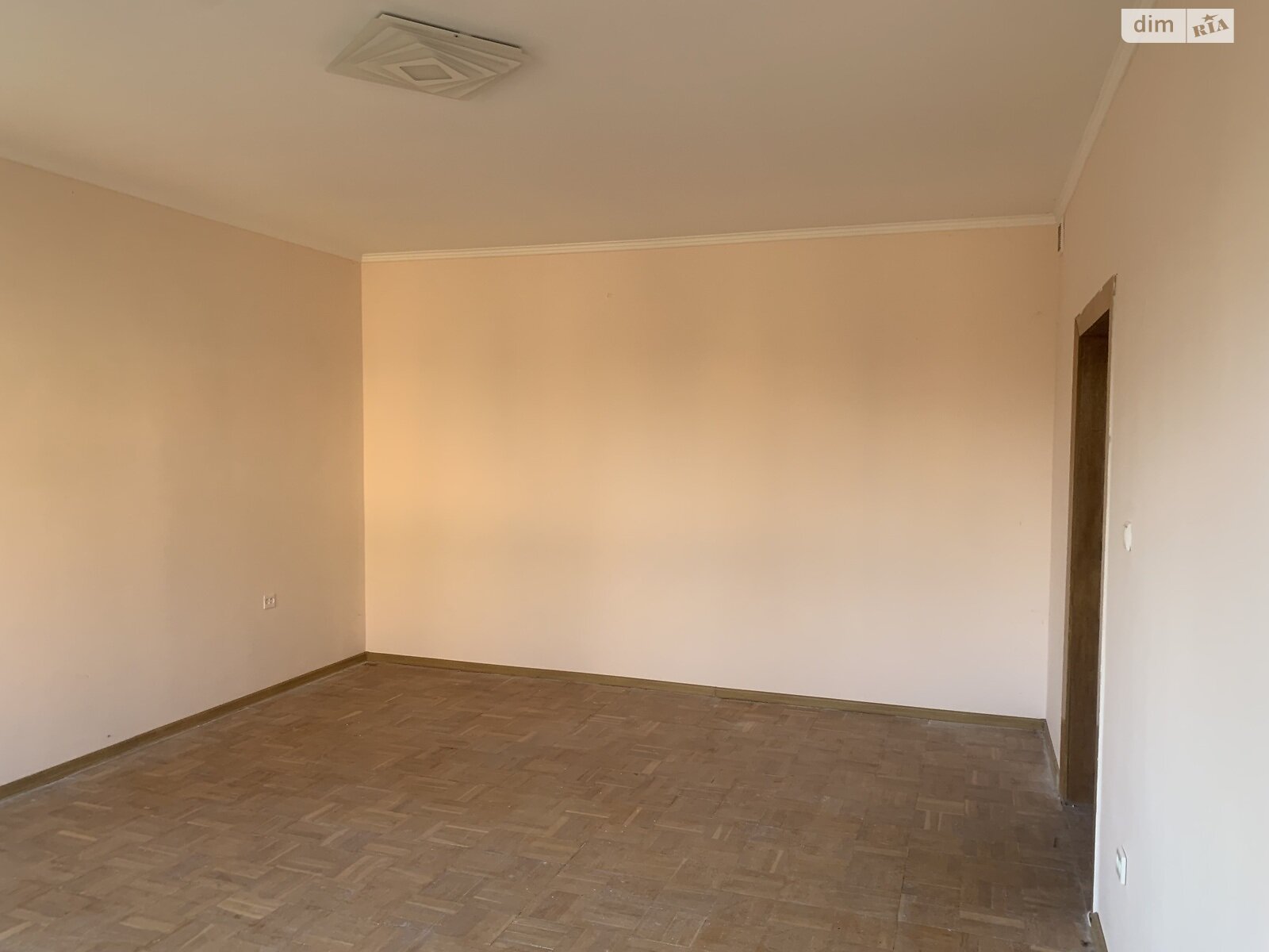 двоповерховий будинок з гаражем, 300 кв. м, кирпич. Продаж в Винниках, район Личаківський фото 1