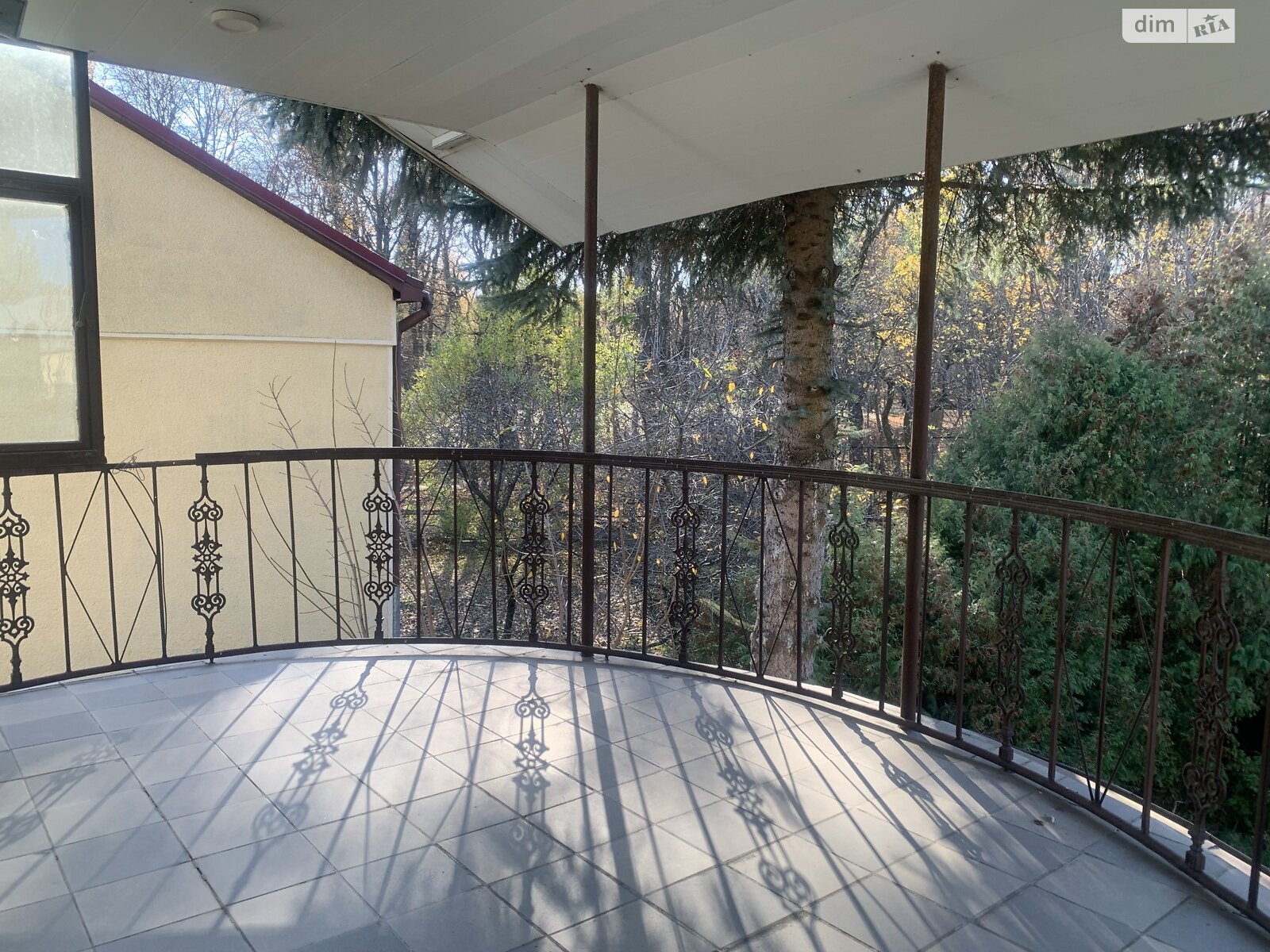 двоповерховий будинок з гаражем, 300 кв. м, кирпич. Продаж в Винниках, район Личаківський фото 1