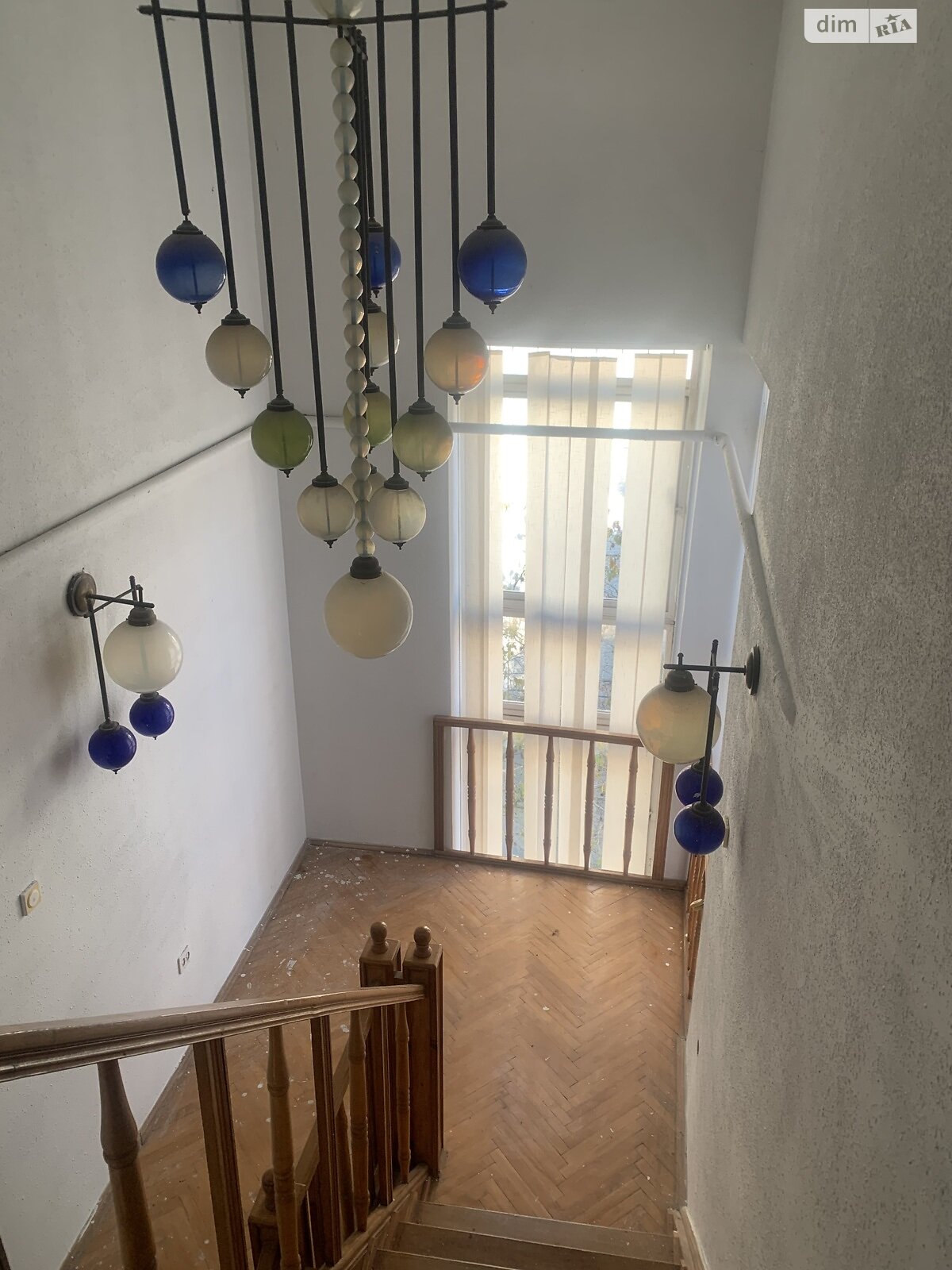 двоповерховий будинок з гаражем, 300 кв. м, кирпич. Продаж в Винниках, район Личаківський фото 1