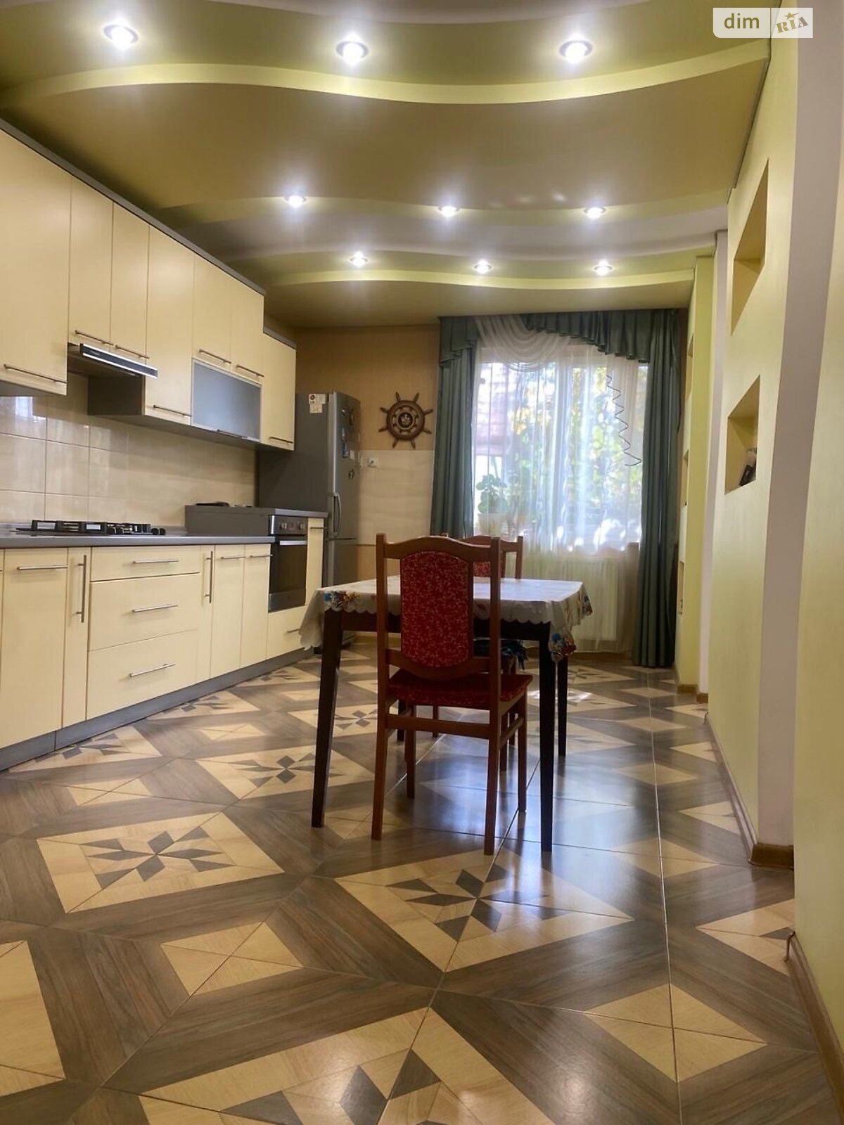 двоповерховий будинок, 209 кв. м, кирпич. Продаж в Винниках, район Личаківський фото 1 двоповерховий будинок, 209 кв. м, кирпич. Продаж в Винниках, район Личаківський фото 1