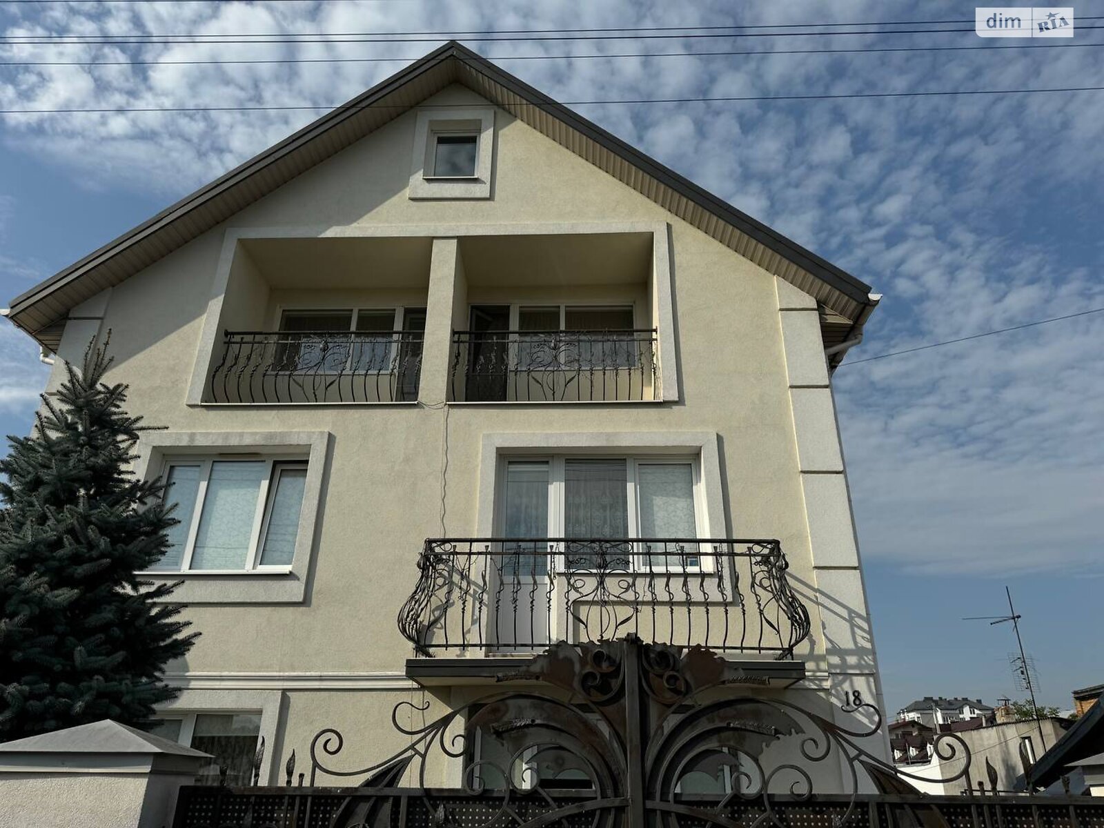двухэтажный дом с балконом, 263 кв. м, кирпич. Продажа в Винниках район Лычаковский фото 1 двухэтажный дом с балконом, 263 кв. м, кирпич. Продажа в Винниках район Лычаковский фото 1