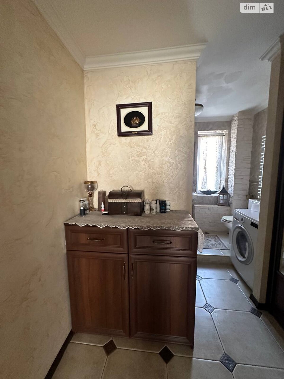 двухэтажный дом с балконом, 263 кв. м, кирпич. Продажа в Винниках район Лычаковский фото 1 двухэтажный дом с балконом, 263 кв. м, кирпич. Продажа в Винниках район Лычаковский фото 1