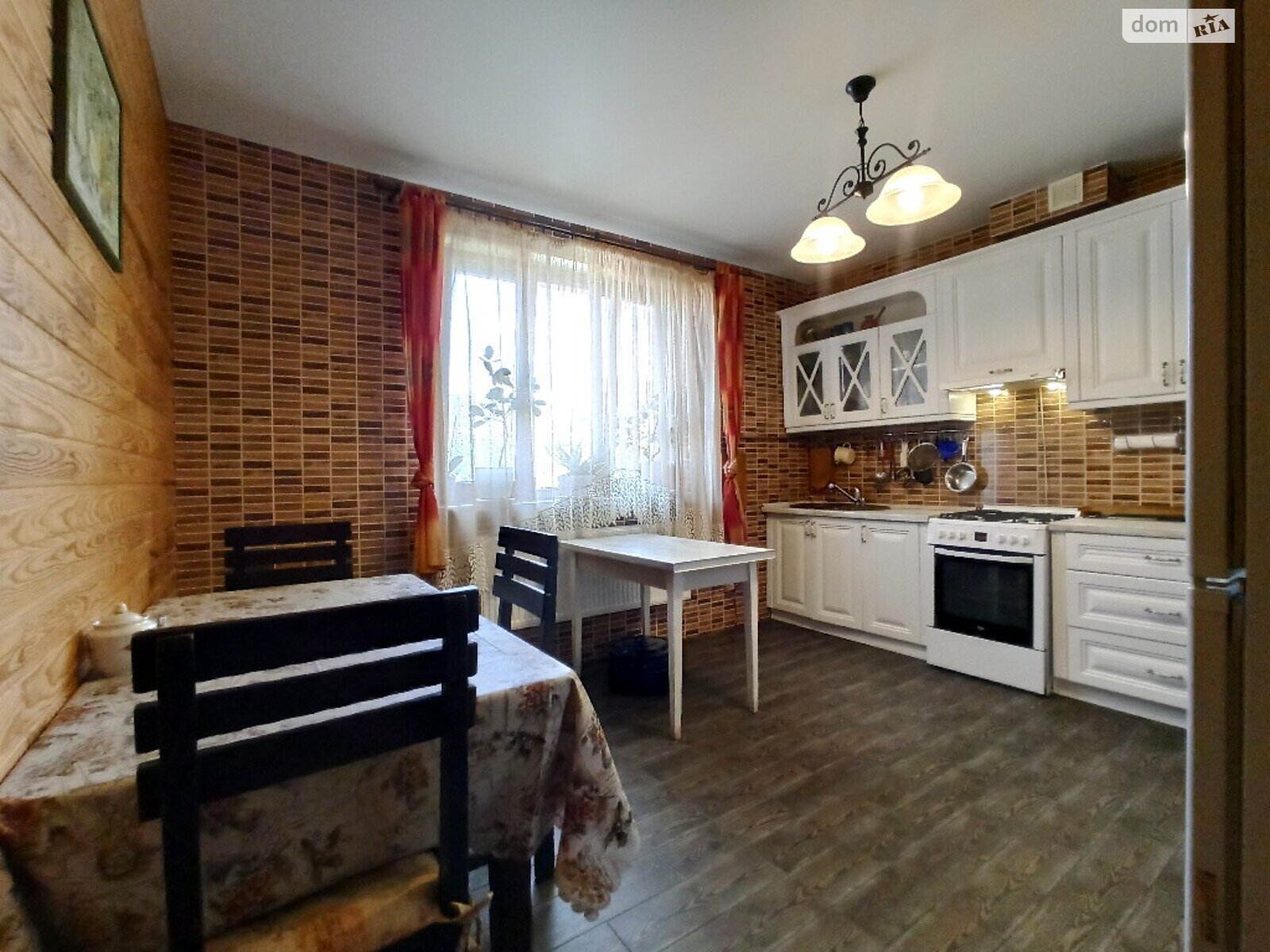 двухэтажный дом, 214 кв. м, газобетон. Продажа в Агрономичном фото 1