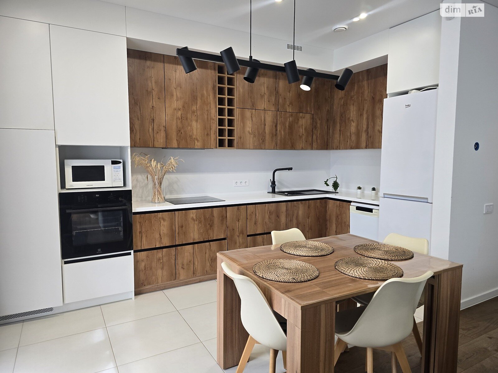 одноэтажный дом, 122 кв. м, кирпич. Продажа в Виннице район Академический фото 1 одноэтажный дом, 122 кв. м, кирпич. Продажа в Виннице район Академический фото 1