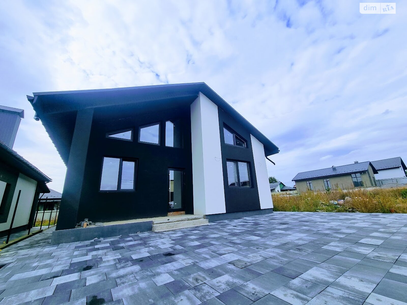 одноэтажный дом, 130 кв. м, кирпич. Продажа в Прибужскому район Академический фото 1