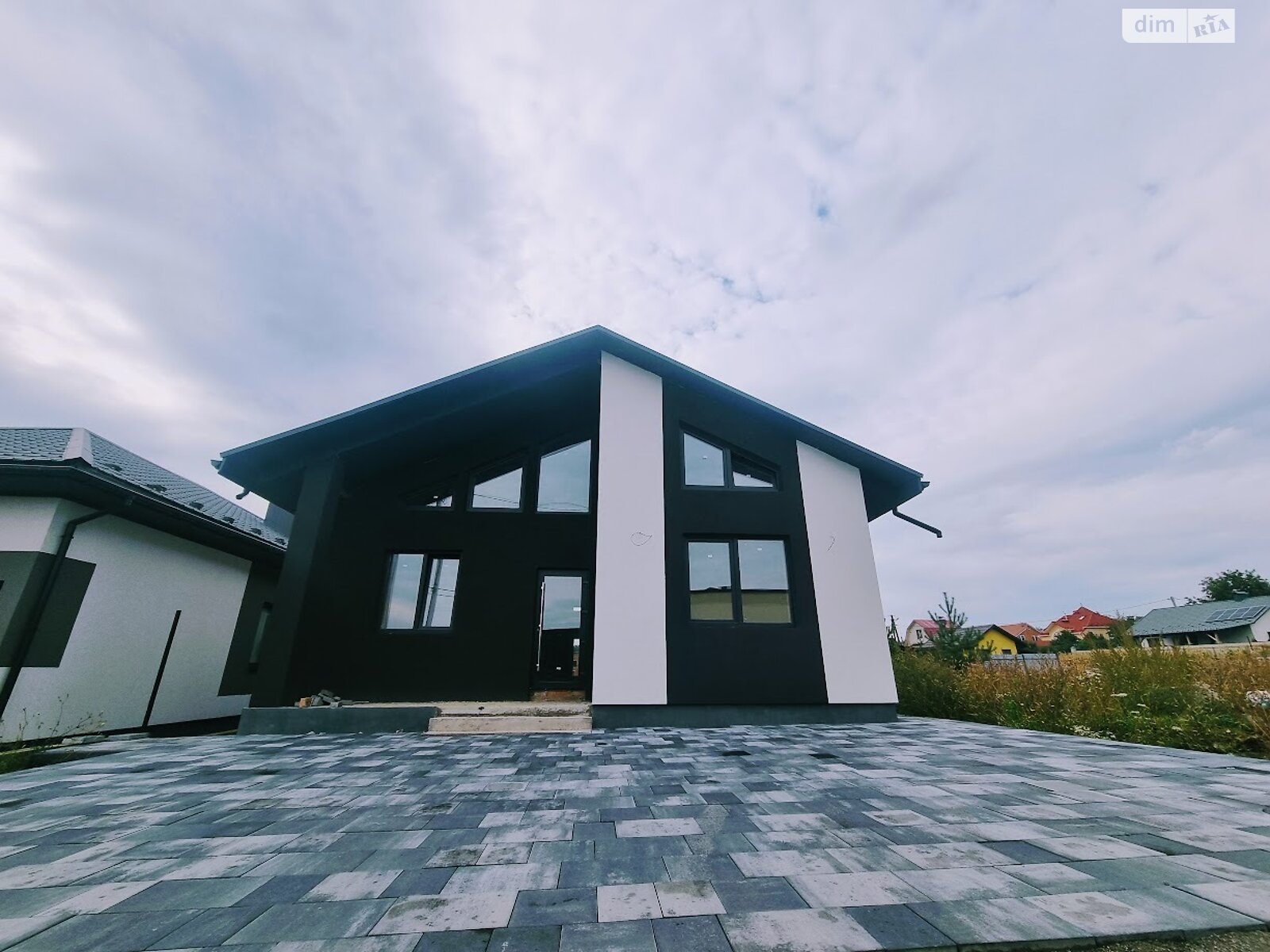 одноэтажный дом, 130 кв. м, кирпич. Продажа в Прибужскому район Академический фото 1