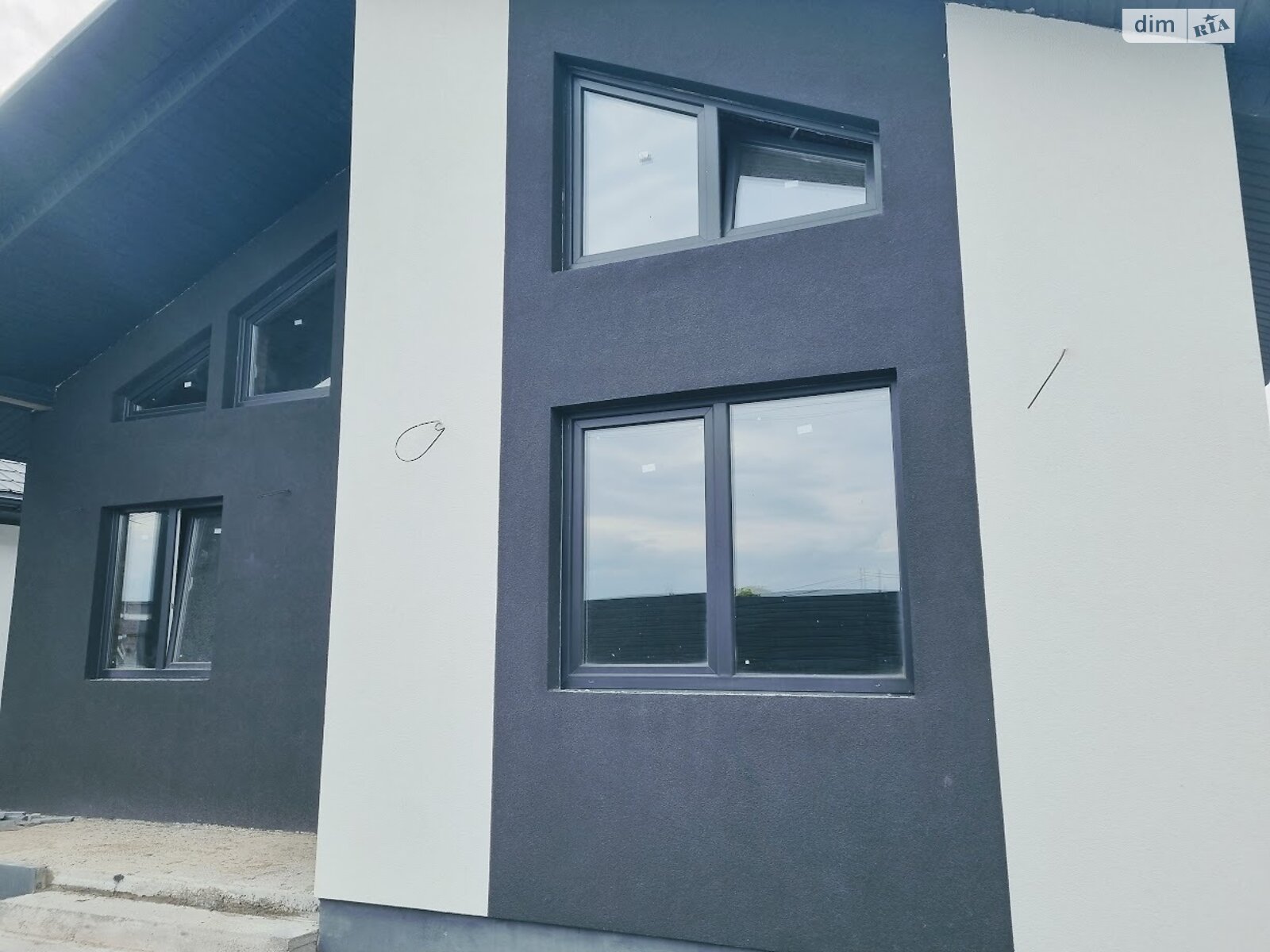 одноэтажный дом, 130 кв. м, кирпич. Продажа в Прибужскому район Академический фото 1