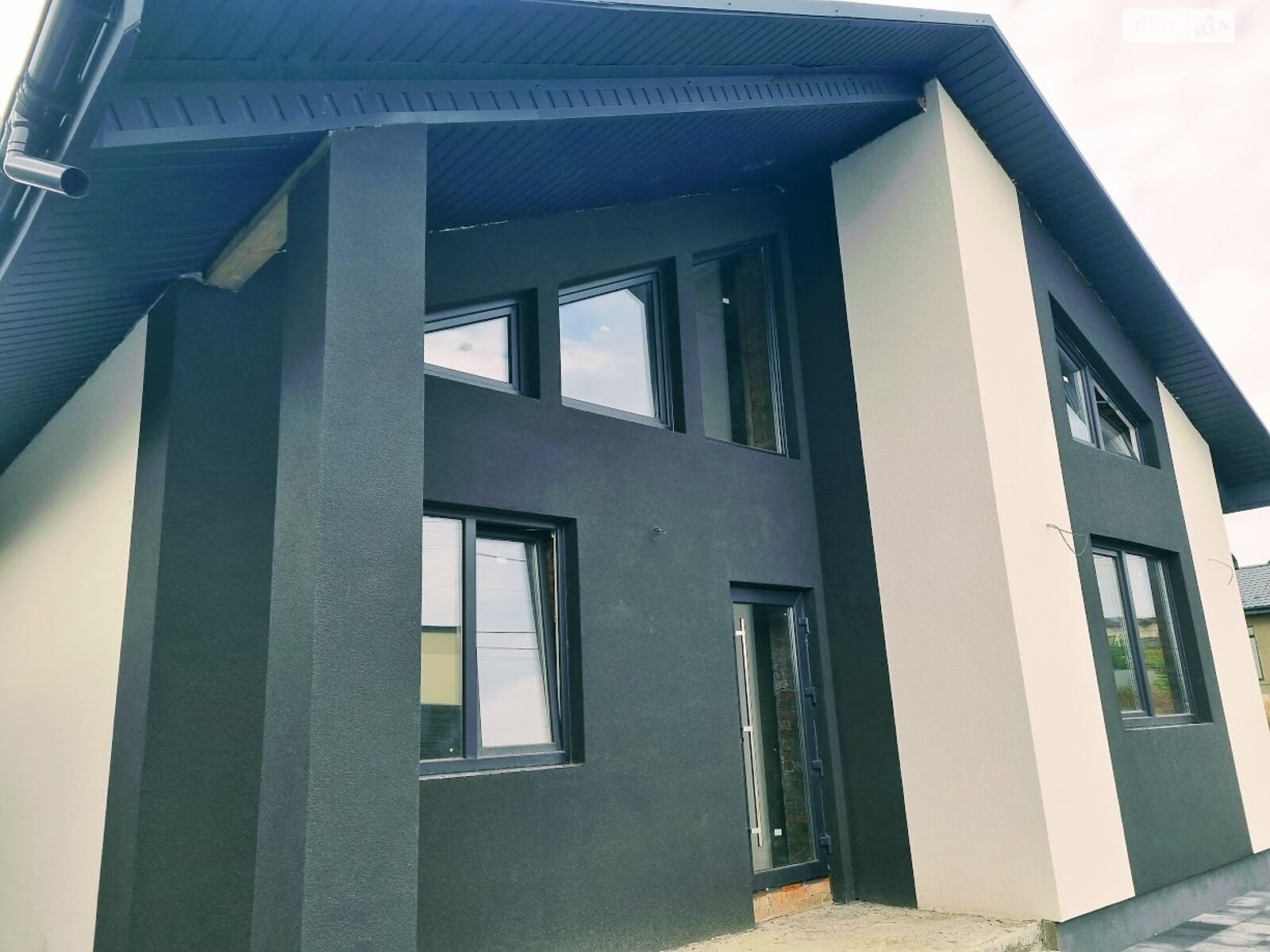 одноэтажный дом, 130 кв. м, кирпич. Продажа в Прибужскому район Академический фото 1