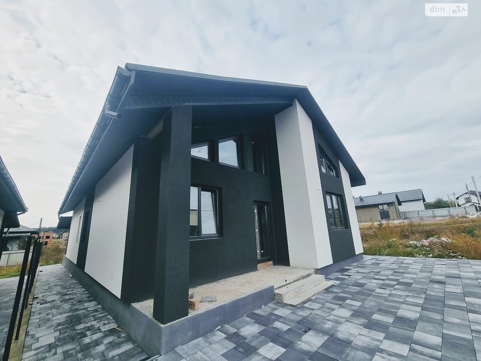 одноэтажный дом, 130 кв. м, кирпич. Продажа в Прибужскому район Академический фото 1