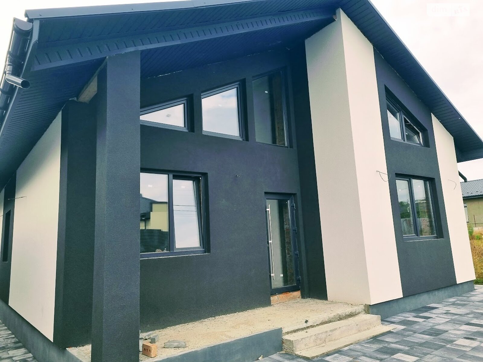 одноэтажный дом, 130 кв. м, кирпич. Продажа в Прибужскому район Академический фото 1