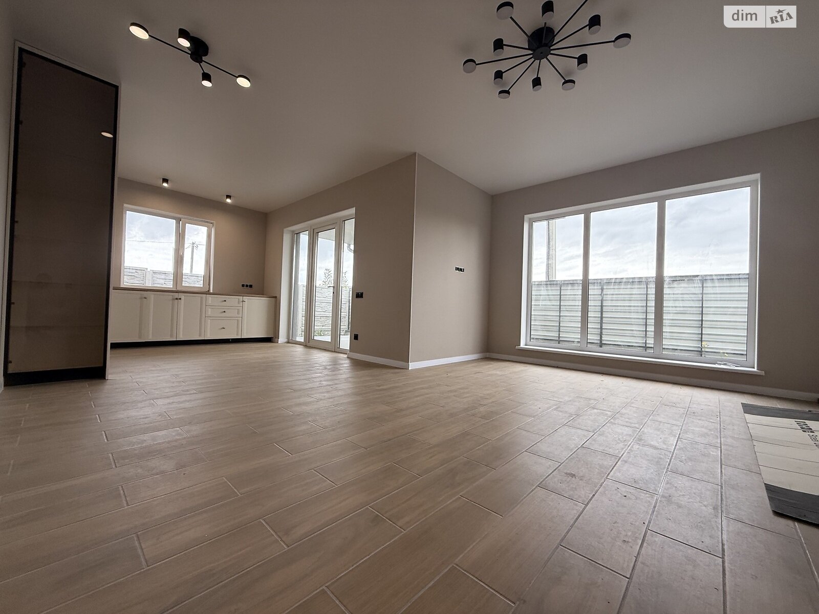 одноэтажный дом с отоплением, 112 кв. м, кирпич. Продажа в Виннице район Академический фото 1 одноэтажный дом с отоплением, 112 кв. м, кирпич. Продажа в Виннице район Академический фото 1