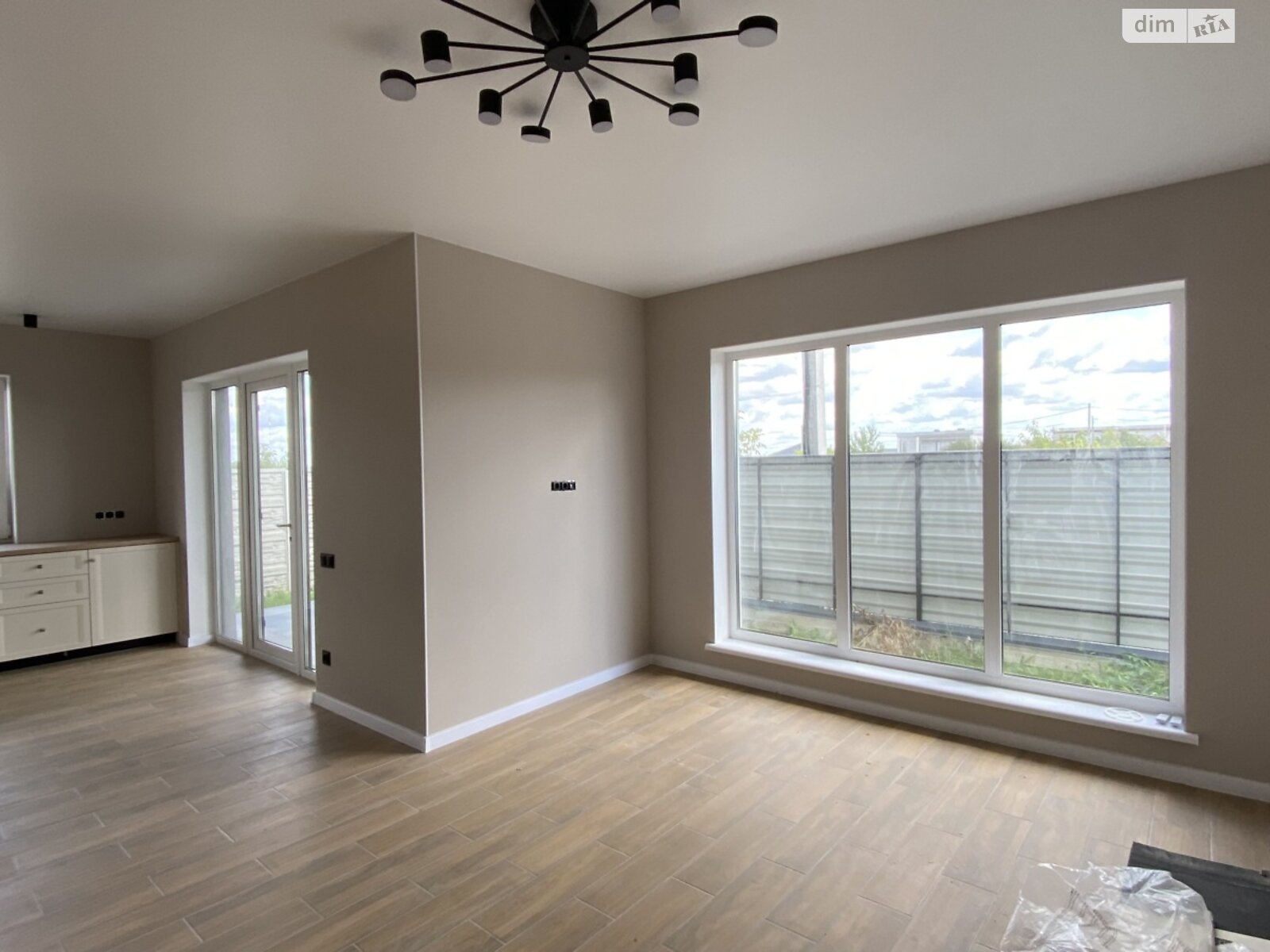 одноэтажный дом с верандой, 95 кв. м, кирпич. Продажа в Виннице фото 1 одноэтажный дом с верандой, 95 кв. м, кирпич. Продажа в Виннице фото 1