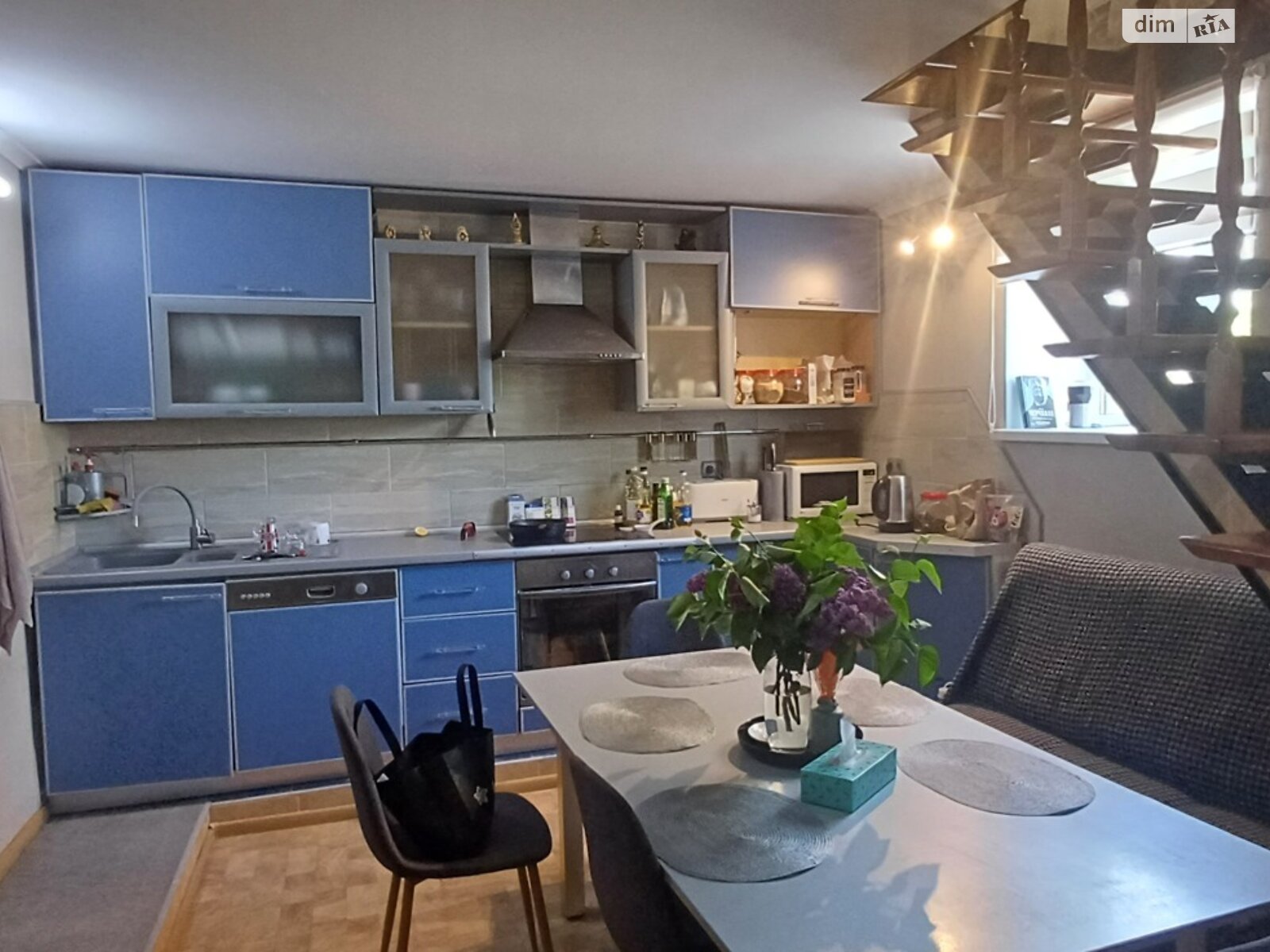 триповерховий будинок бесідка, 162 кв. м, цегла. Продаж в Вінниці, район Барське шосе фото 1 триповерховий будинок бесідка, 162 кв. м, цегла. Продаж в Вінниці, район Барське шосе фото 1