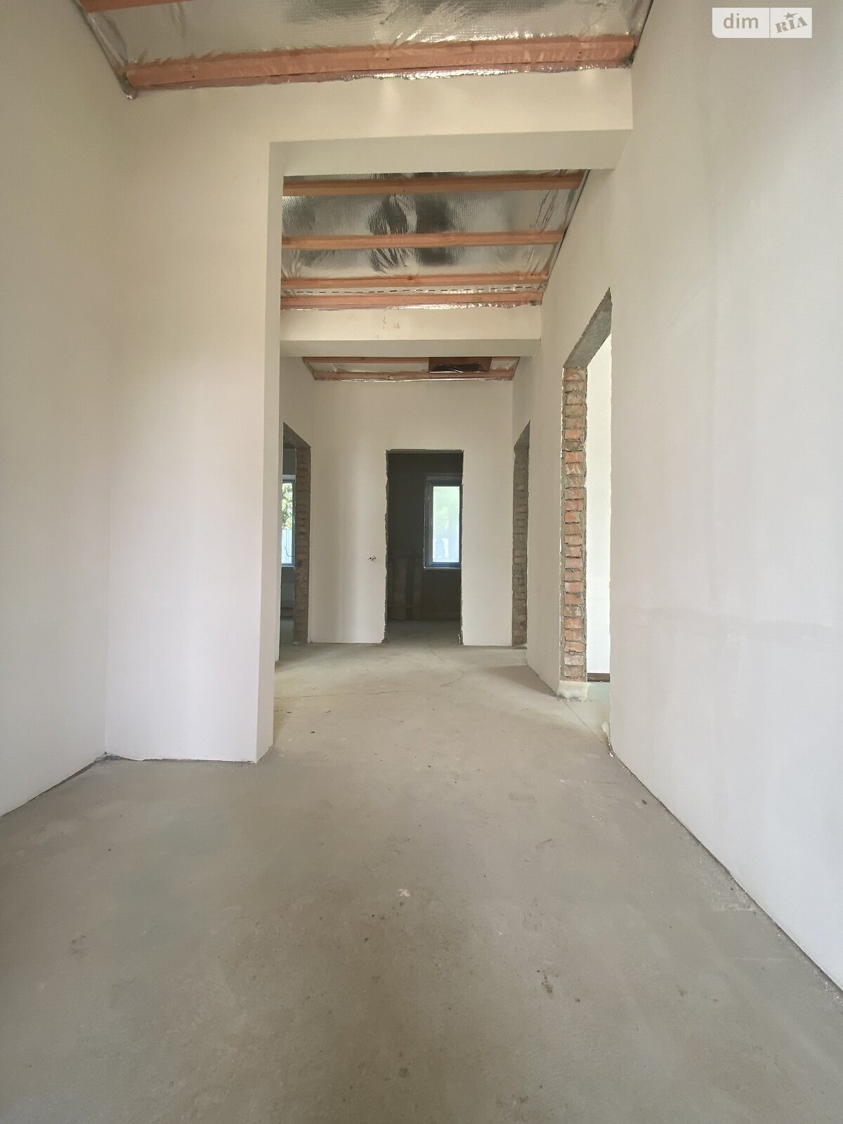 одноэтажный дом, 120 кв. м, кирпич. Продажа в Зарванцах фото 1 одноэтажный дом, 120 кв. м, кирпич. Продажа в Зарванцах фото 1