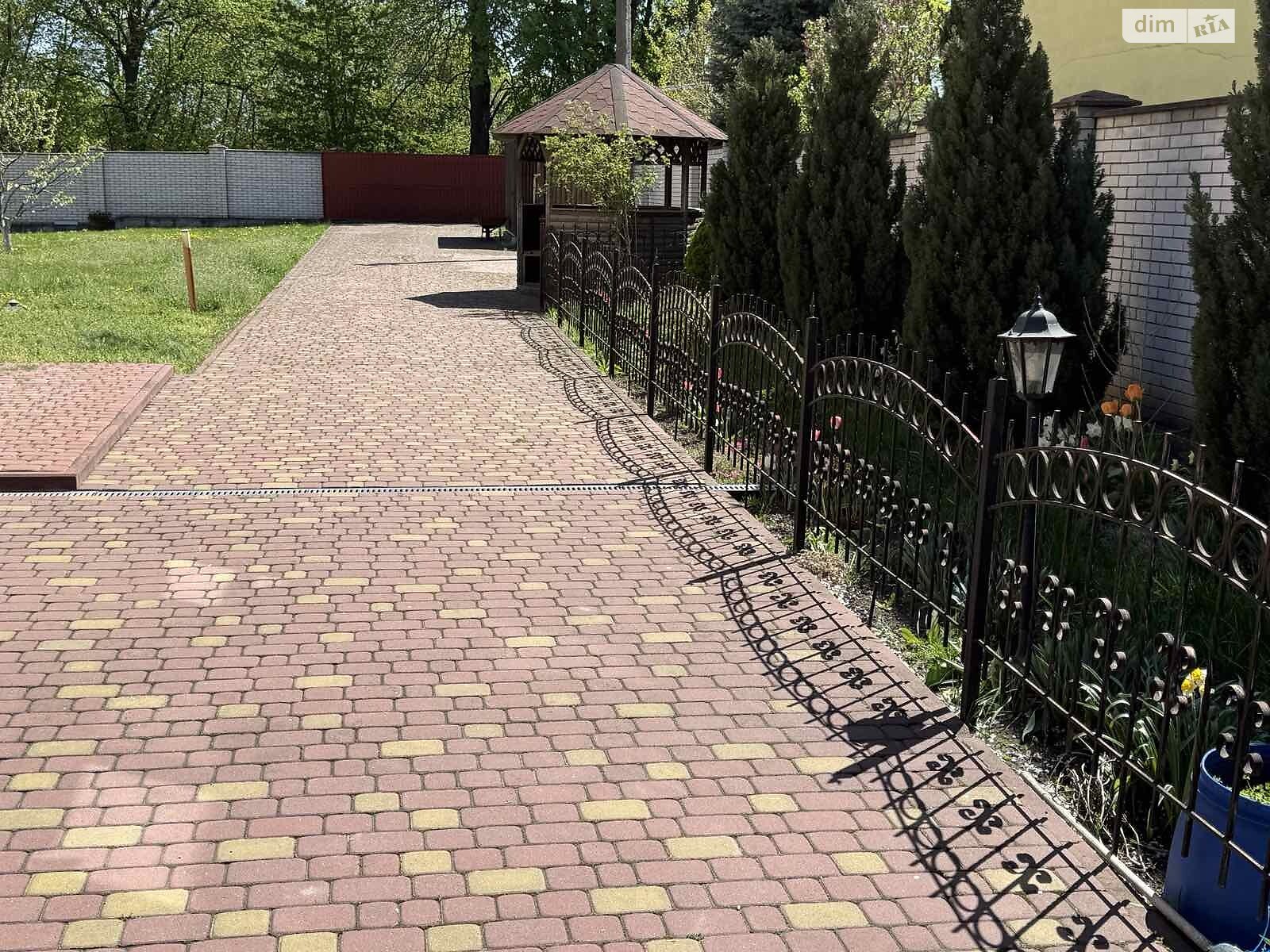 трехэтажный дом с верандой, 270 кв. м, кирпич. Продажа в Виннице фото 1 трехэтажный дом с верандой, 270 кв. м, кирпич. Продажа в Виннице фото 1