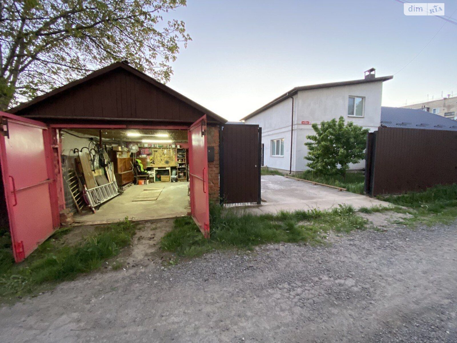 двоповерховий будинок з гаражем, 105 кв. м, цегла. Продаж в Вінниці, район Ближнє замостя фото 1 двоповерховий будинок з гаражем, 105 кв. м, цегла. Продаж в Вінниці, район Ближнє замостя фото 1