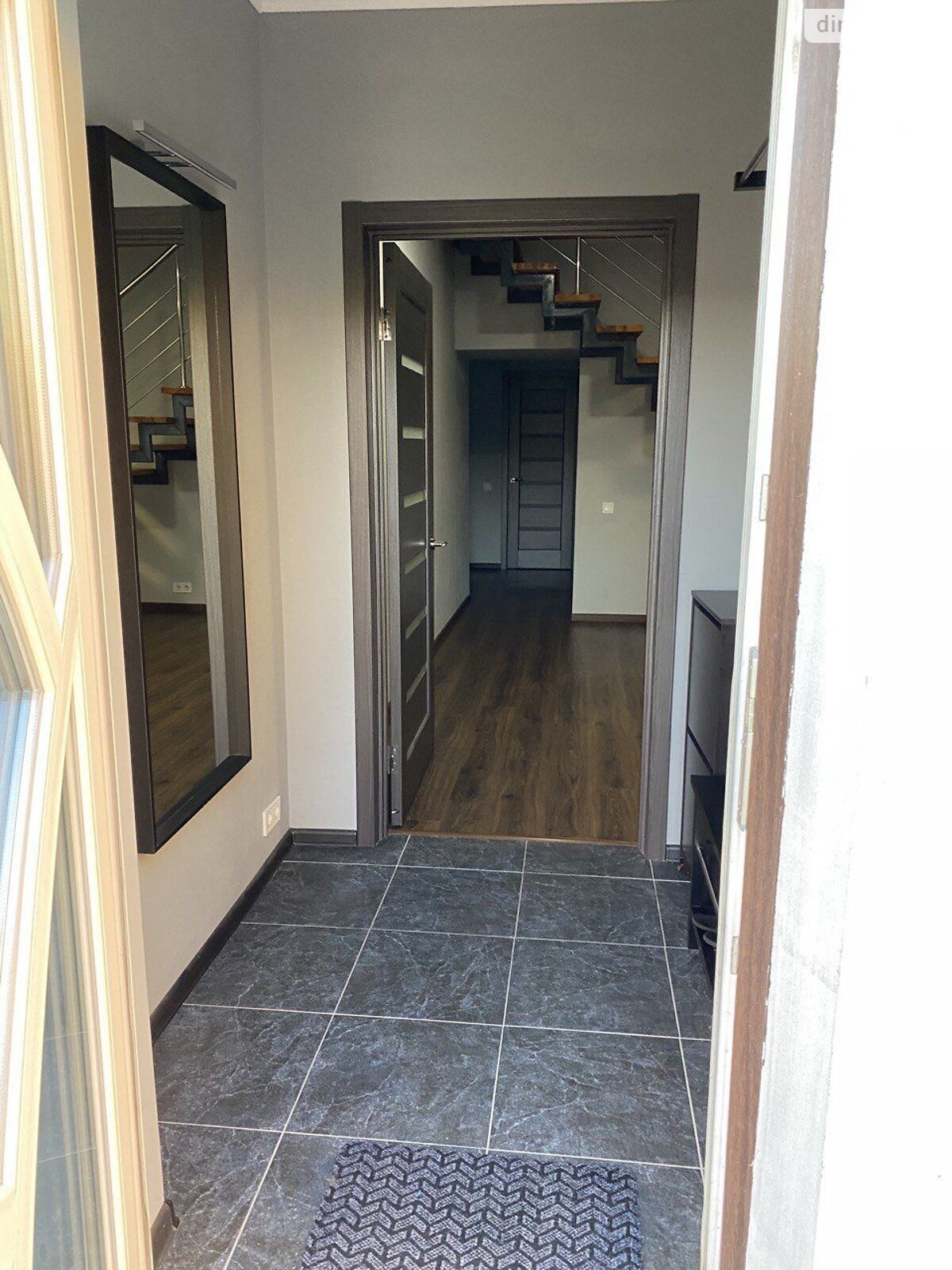 двоповерховий будинок з гаражем, 105 кв. м, цегла. Продаж в Вінниці, район Ближнє замостя фото 1 двоповерховий будинок з гаражем, 105 кв. м, цегла. Продаж в Вінниці, район Ближнє замостя фото 1