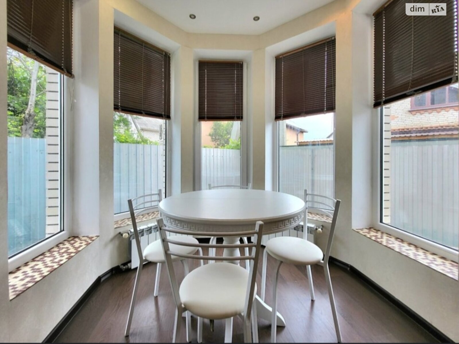 двухэтажный дом с гаражом, 140 кв. м, кирпич. Продажа в Виннице район Бучмы фото 1