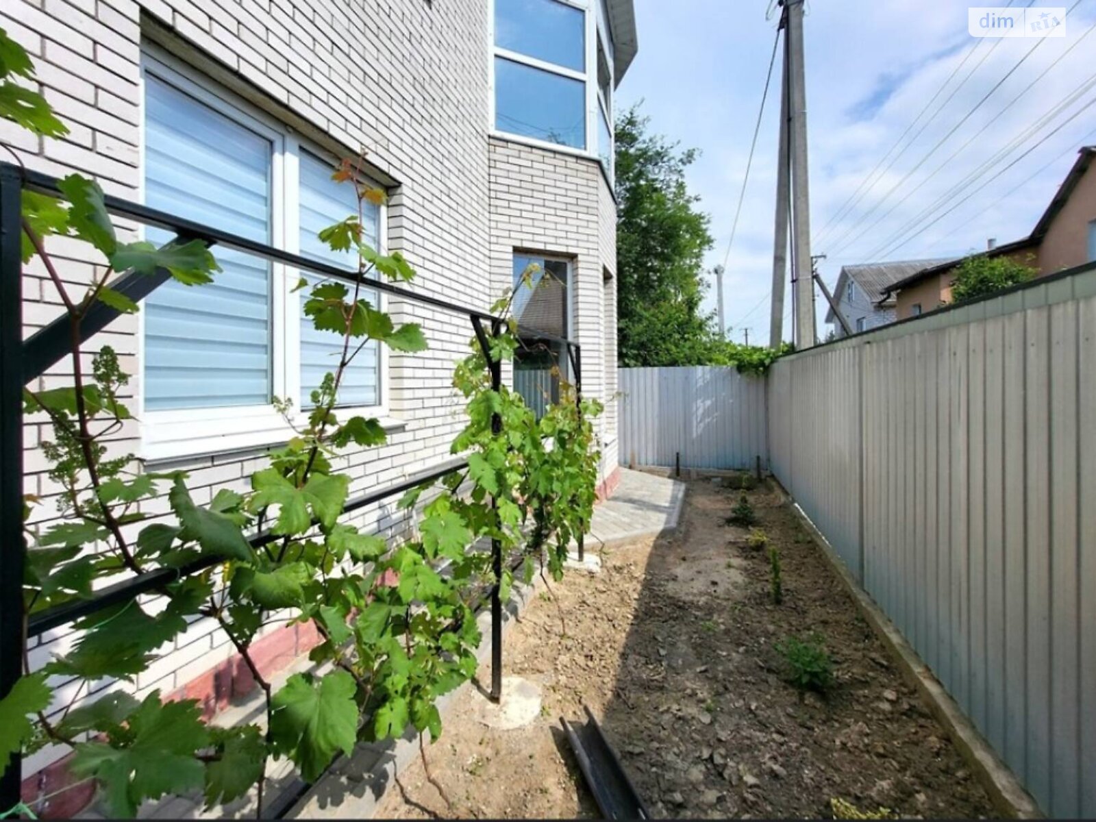 двухэтажный дом с гаражом, 140 кв. м, кирпич. Продажа в Виннице район Бучмы фото 1