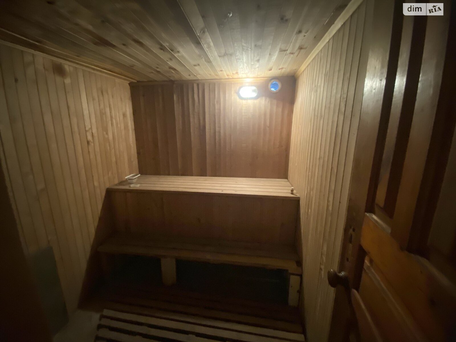 двоповерховий будинок з гаражем, 130 кв. м, цегла. Продаж в Вінниці, район Бучми фото 1 двоповерховий будинок з гаражем, 130 кв. м, цегла. Продаж в Вінниці, район Бучми фото 1